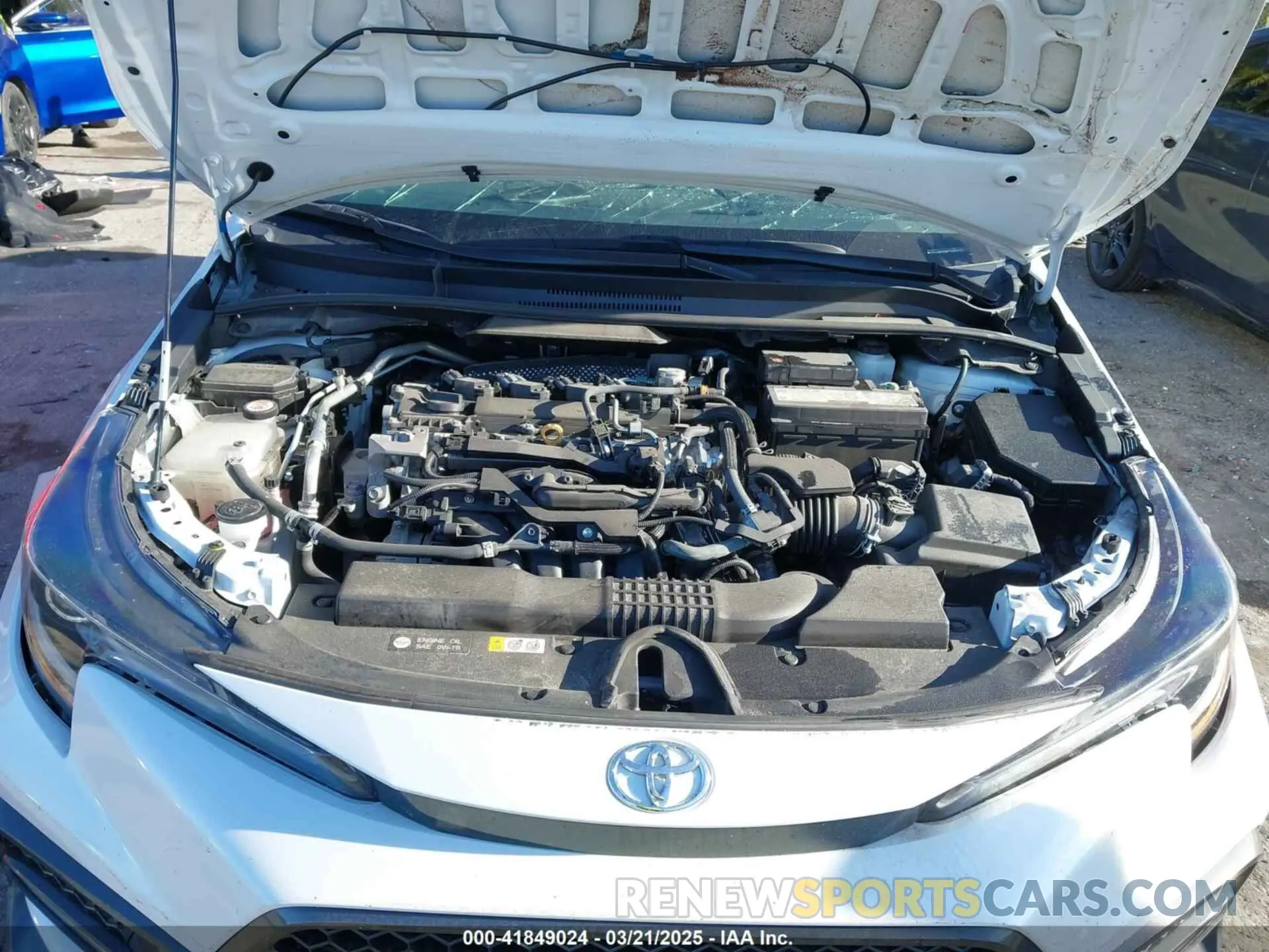10 Photograph of a damaged car 5YFS4MCE6NP133516 TOYOTA COROLLA 2022