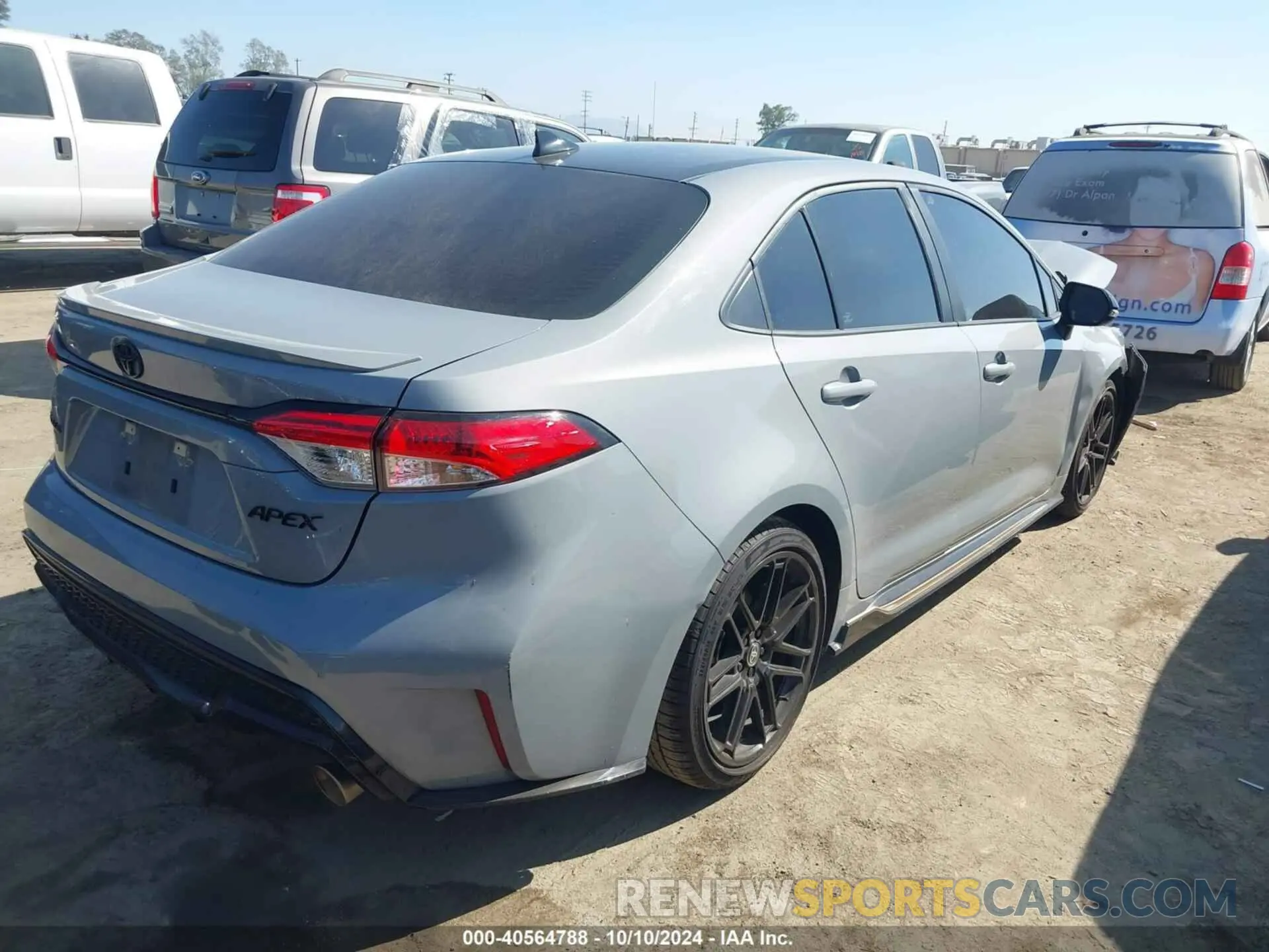 4 Photograph of a damaged car 5YFS4MCE6NP138120 TOYOTA COROLLA 2022