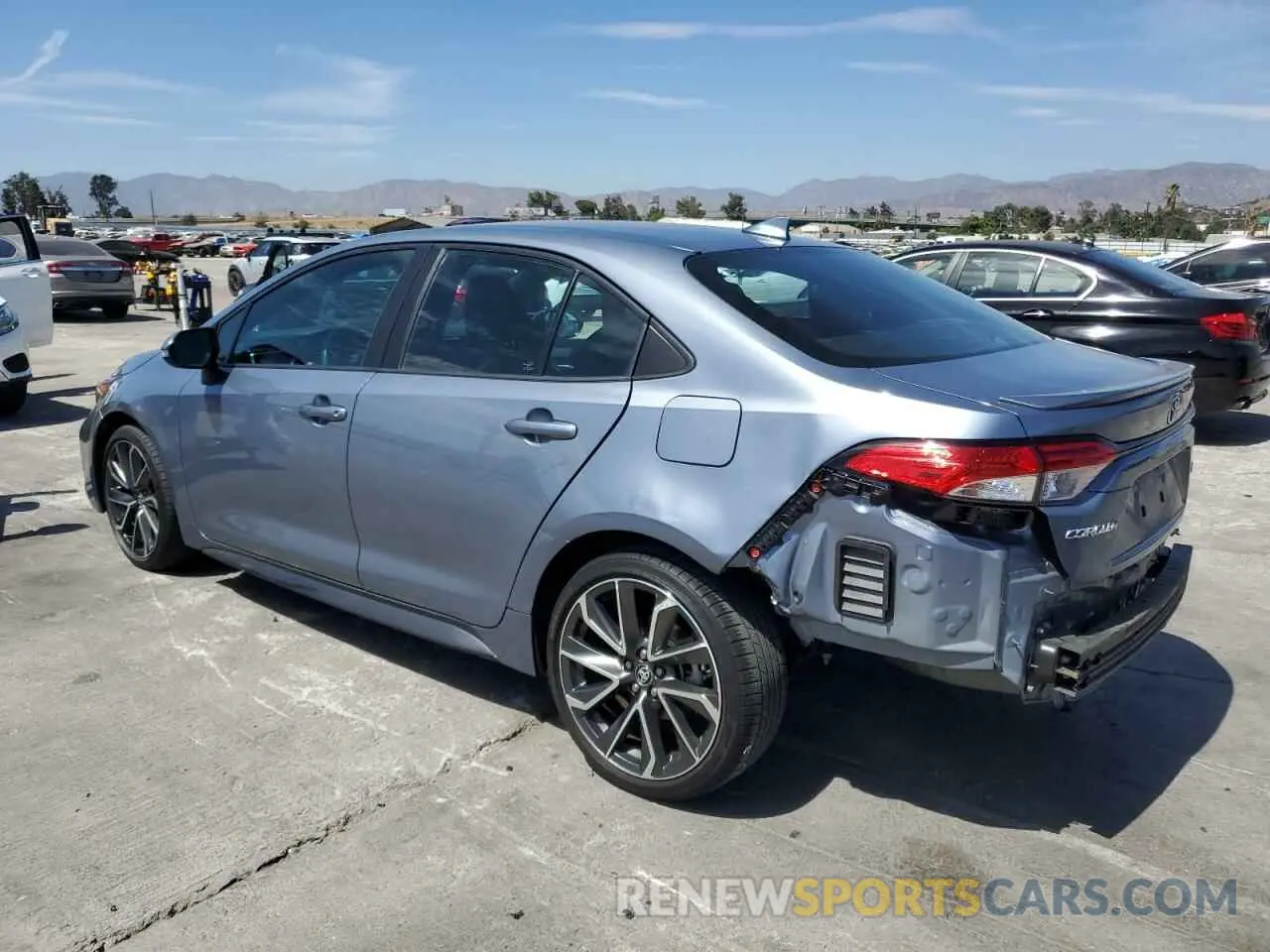 2 Photograph of a damaged car 5YFS4MCE7NP101464 TOYOTA COROLLA 2022