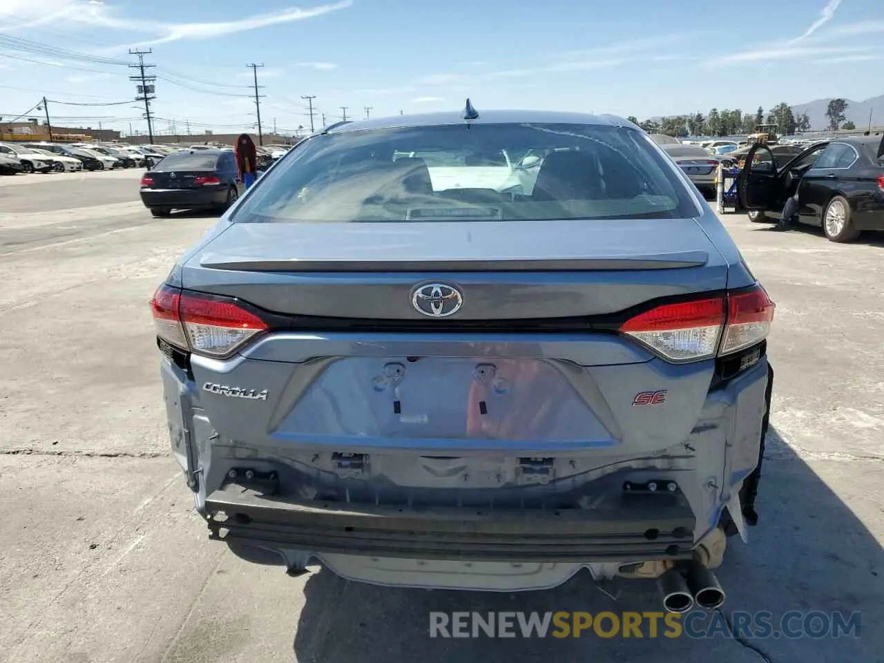6 Photograph of a damaged car 5YFS4MCE7NP101464 TOYOTA COROLLA 2022
