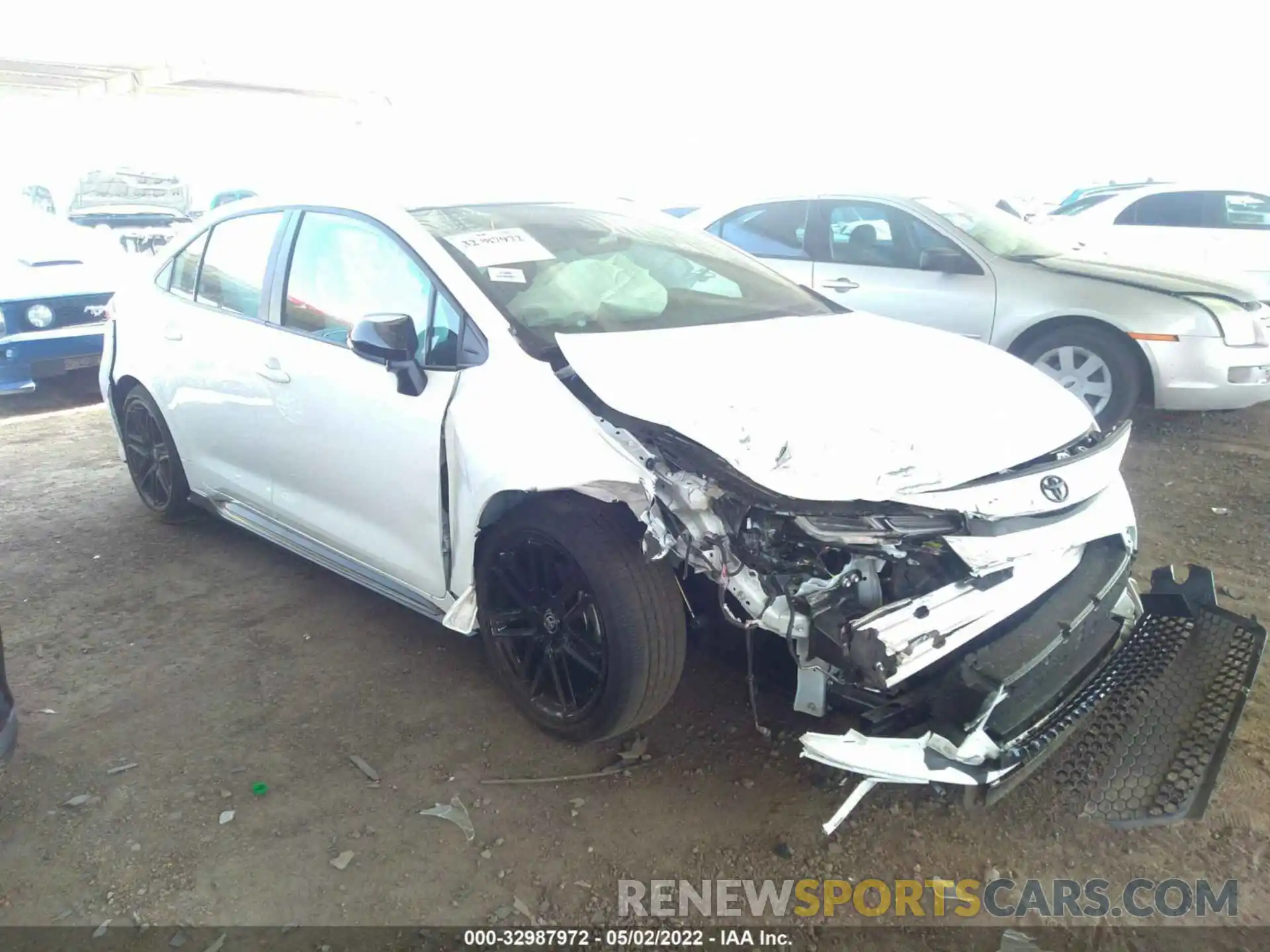 1 Photograph of a damaged car 5YFS4MCE7NP111346 TOYOTA COROLLA 2022