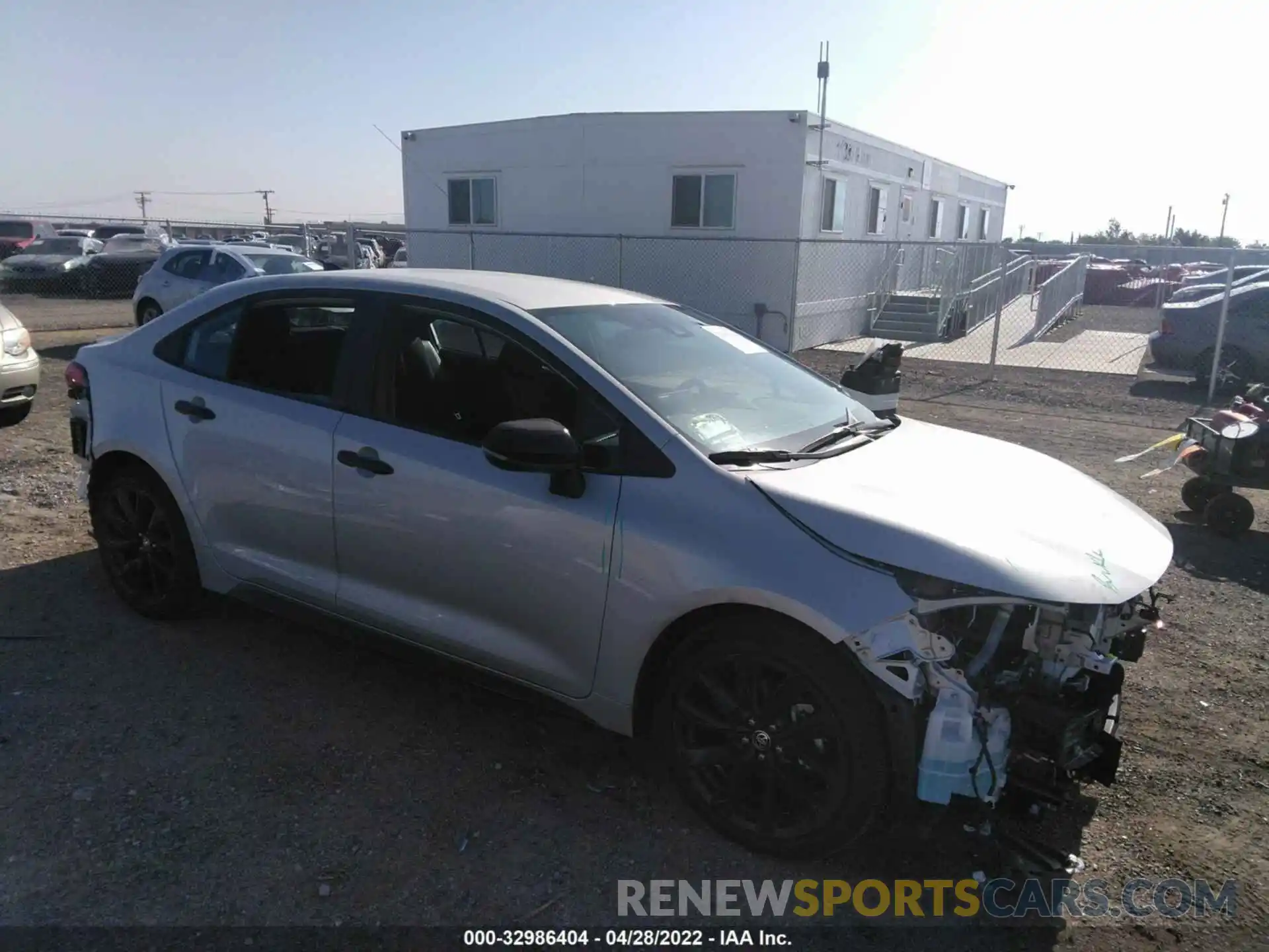 1 Photograph of a damaged car 5YFS4MCE7NP112366 TOYOTA COROLLA 2022