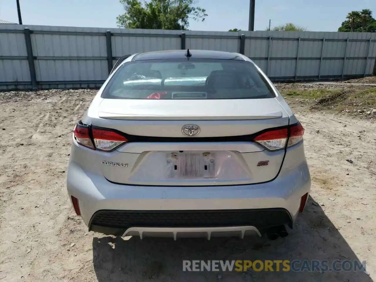 6 Photograph of a damaged car 5YFS4MCE7NP112769 TOYOTA COROLLA 2022