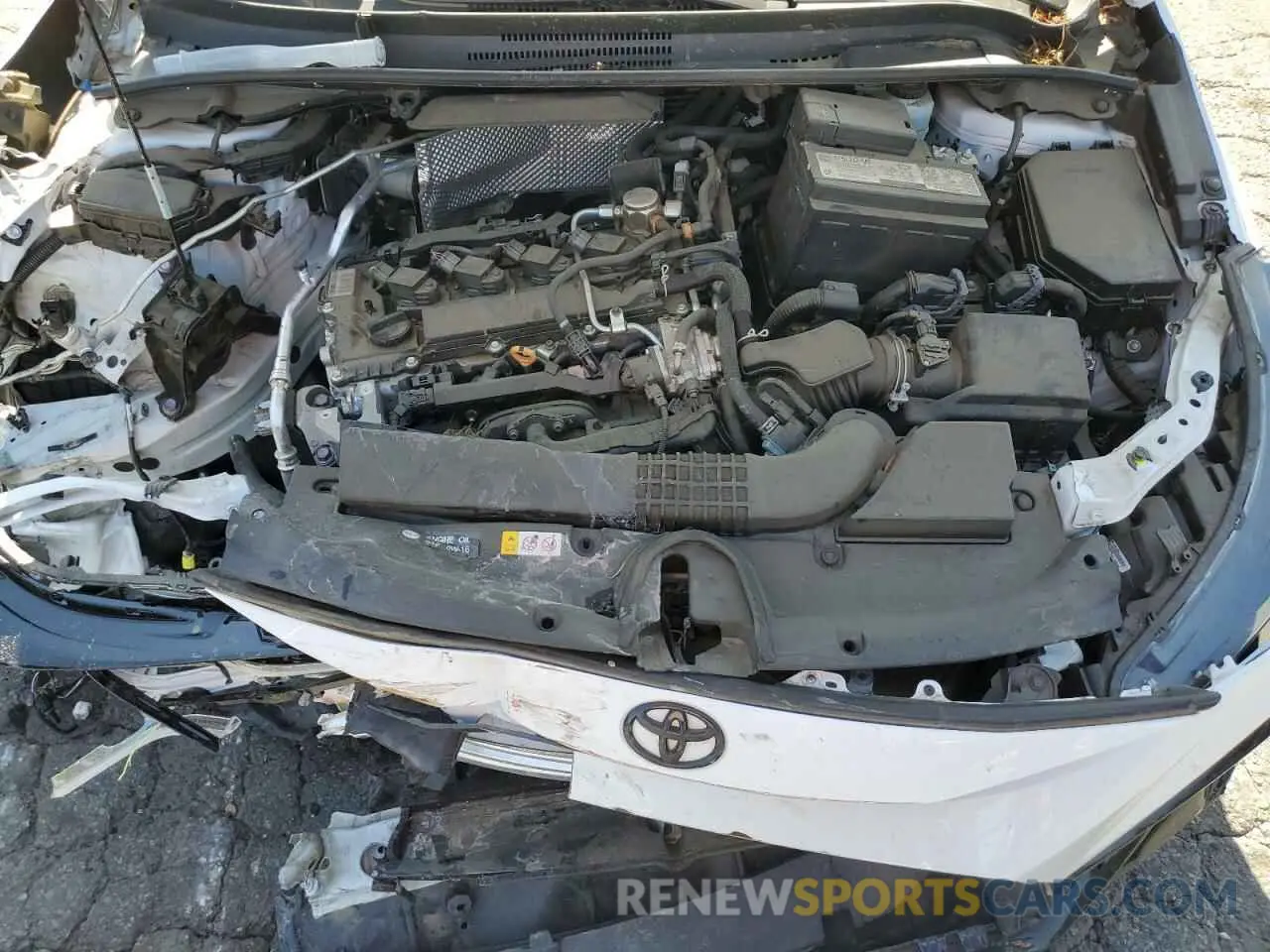 11 Photograph of a damaged car 5YFS4MCE7NP114389 TOYOTA COROLLA 2022