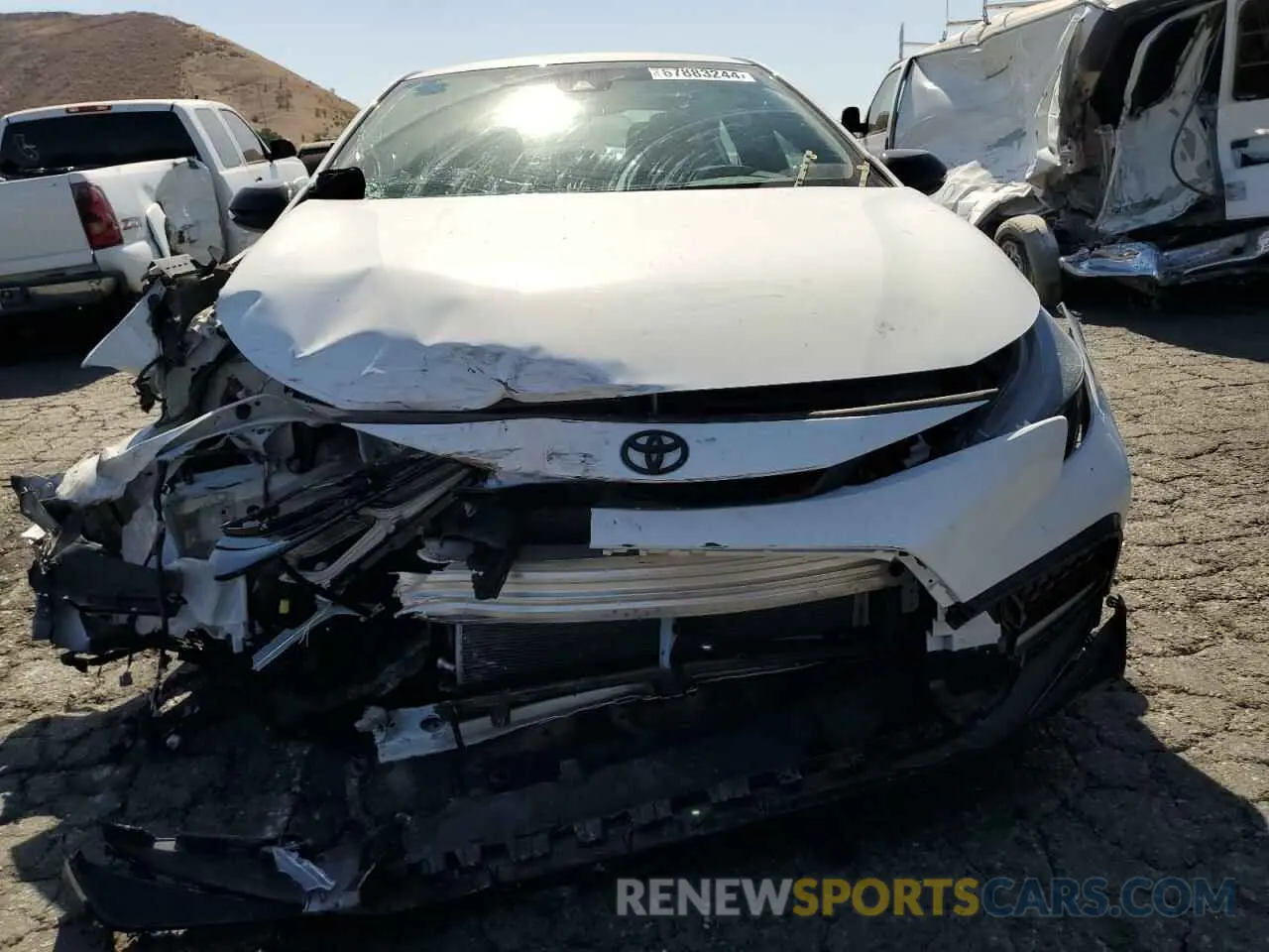 5 Photograph of a damaged car 5YFS4MCE7NP114389 TOYOTA COROLLA 2022