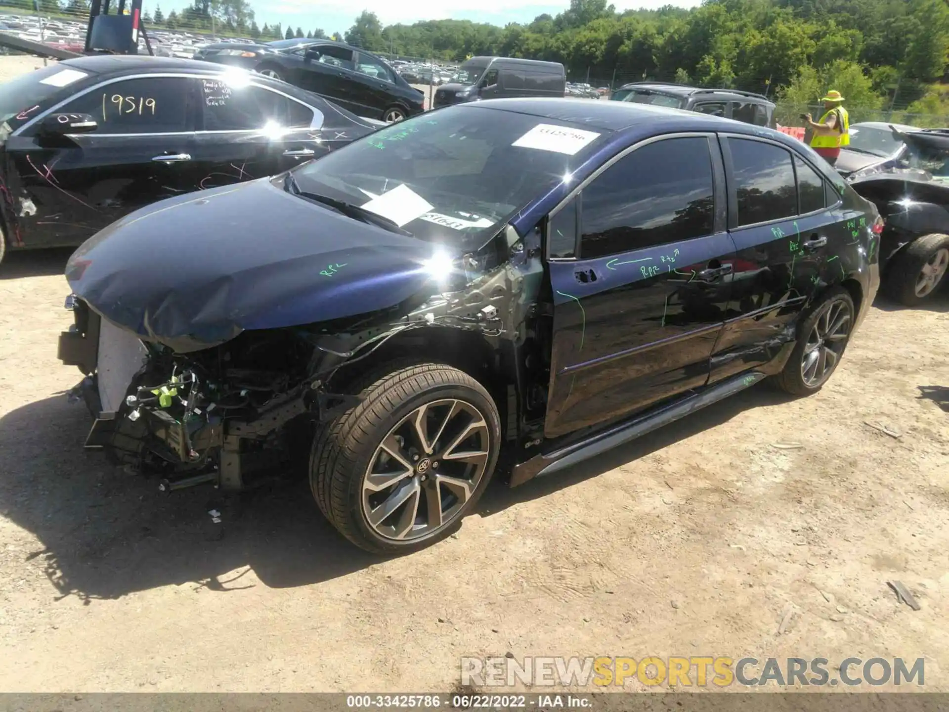 2 Photograph of a damaged car 5YFS4MCE7NP114943 TOYOTA COROLLA 2022