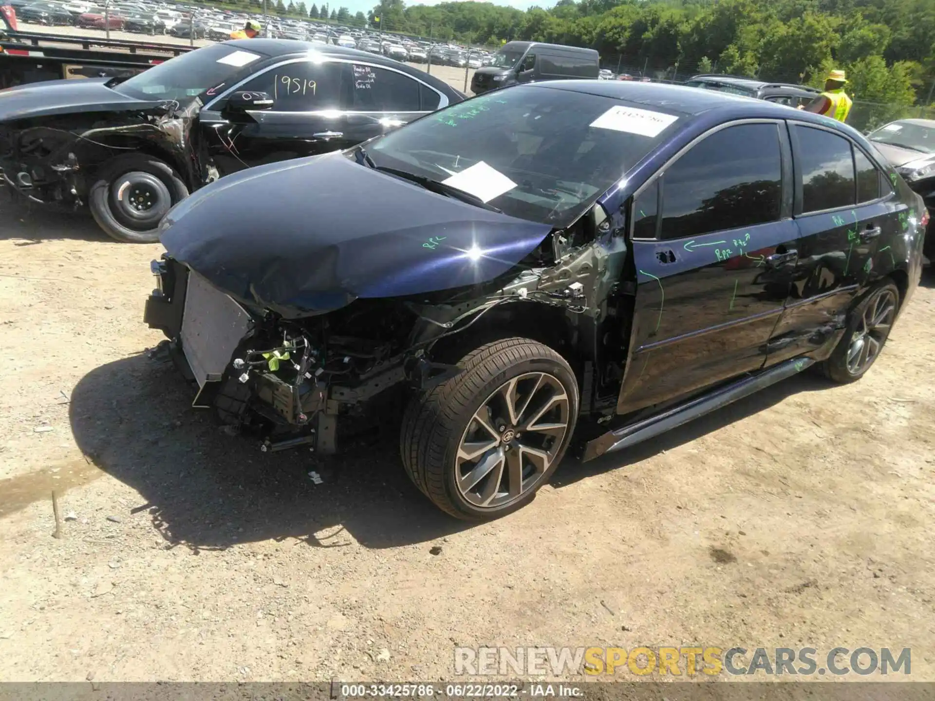 6 Photograph of a damaged car 5YFS4MCE7NP114943 TOYOTA COROLLA 2022