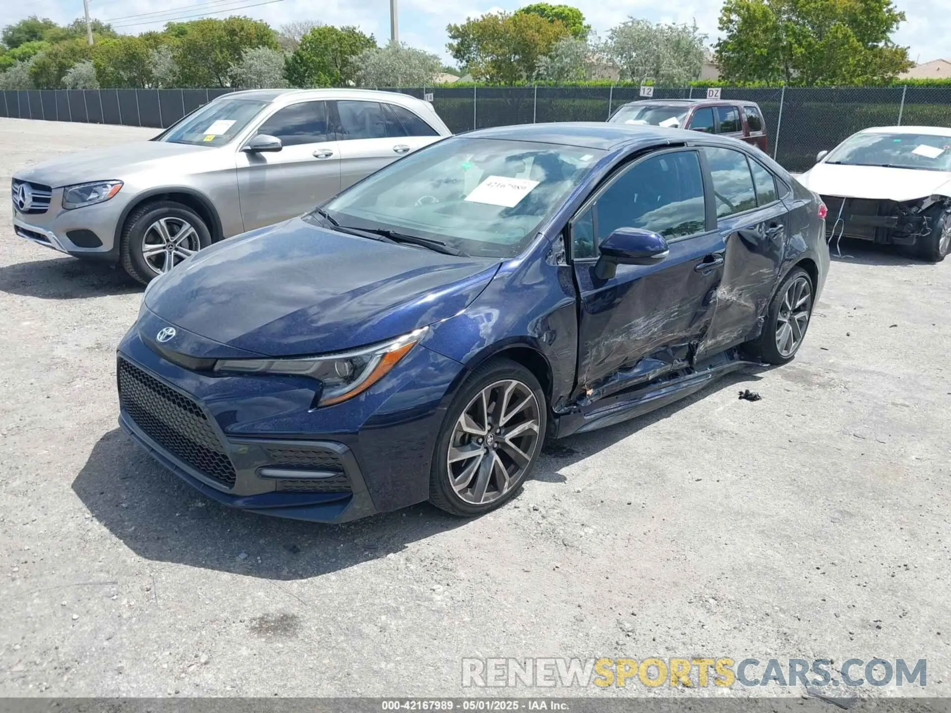 2 Photograph of a damaged car 5YFS4MCE7NP116448 TOYOTA COROLLA 2022
