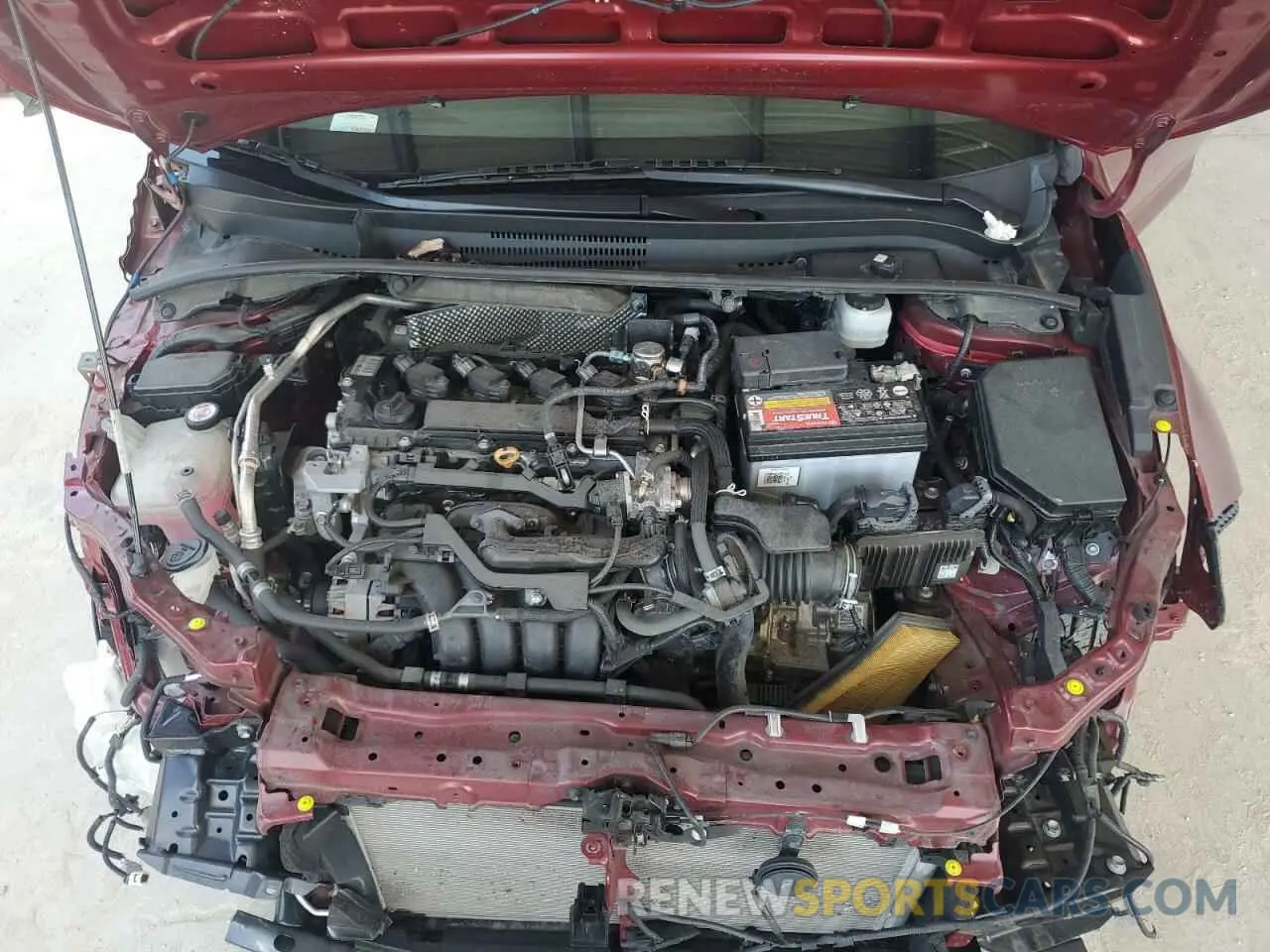 11 Photograph of a damaged car 5YFS4MCE7NP127899 TOYOTA COROLLA 2022