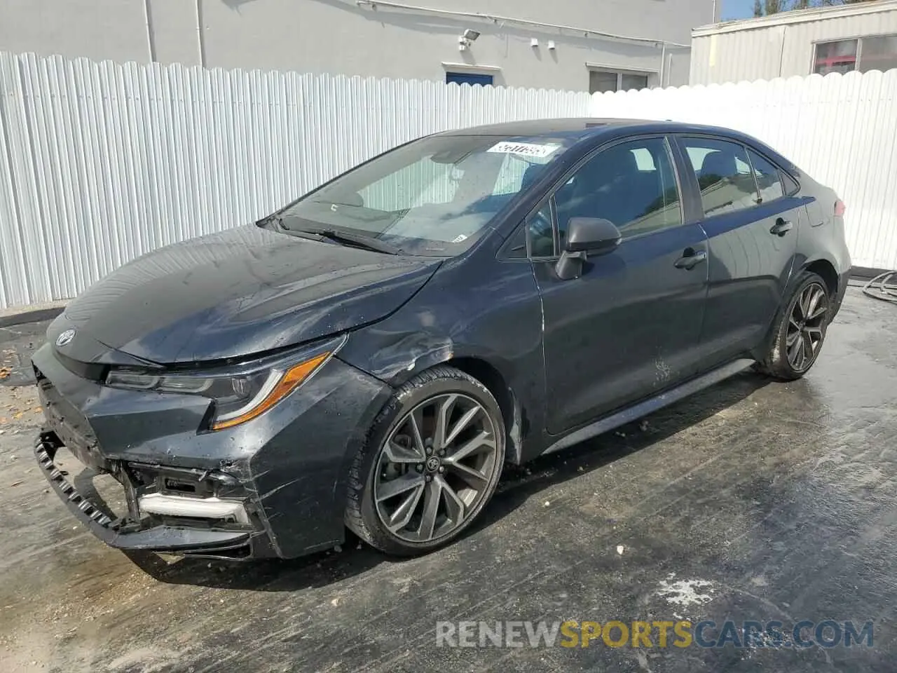 1 Photograph of a damaged car 5YFS4MCE7NP133802 TOYOTA COROLLA 2022
