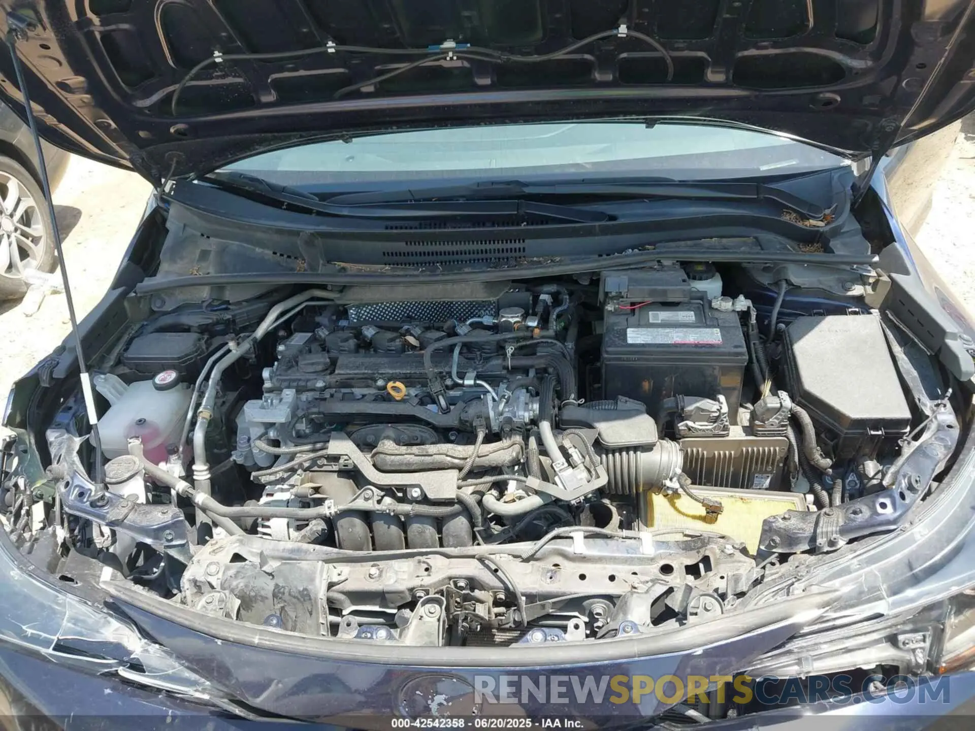 10 Photograph of a damaged car 5YFS4MCE8NP116913 TOYOTA COROLLA 2022