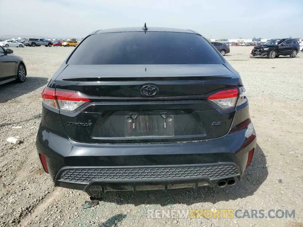 6 Photograph of a damaged car 5YFS4MCE8NP121075 TOYOTA COROLLA 2022
