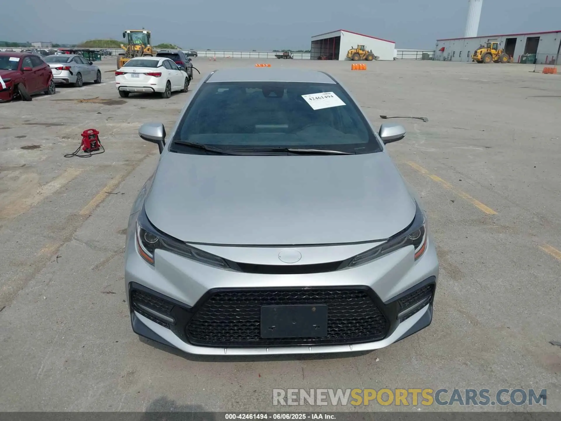 12 Photograph of a damaged car 5YFS4MCE9NP102745 TOYOTA COROLLA 2022