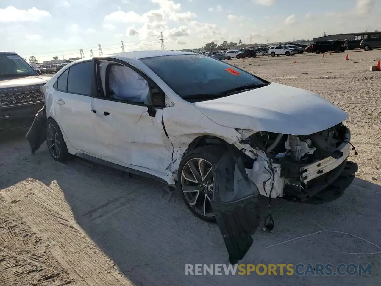 4 Photograph of a damaged car 5YFS4MCE9NP102809 TOYOTA COROLLA 2022