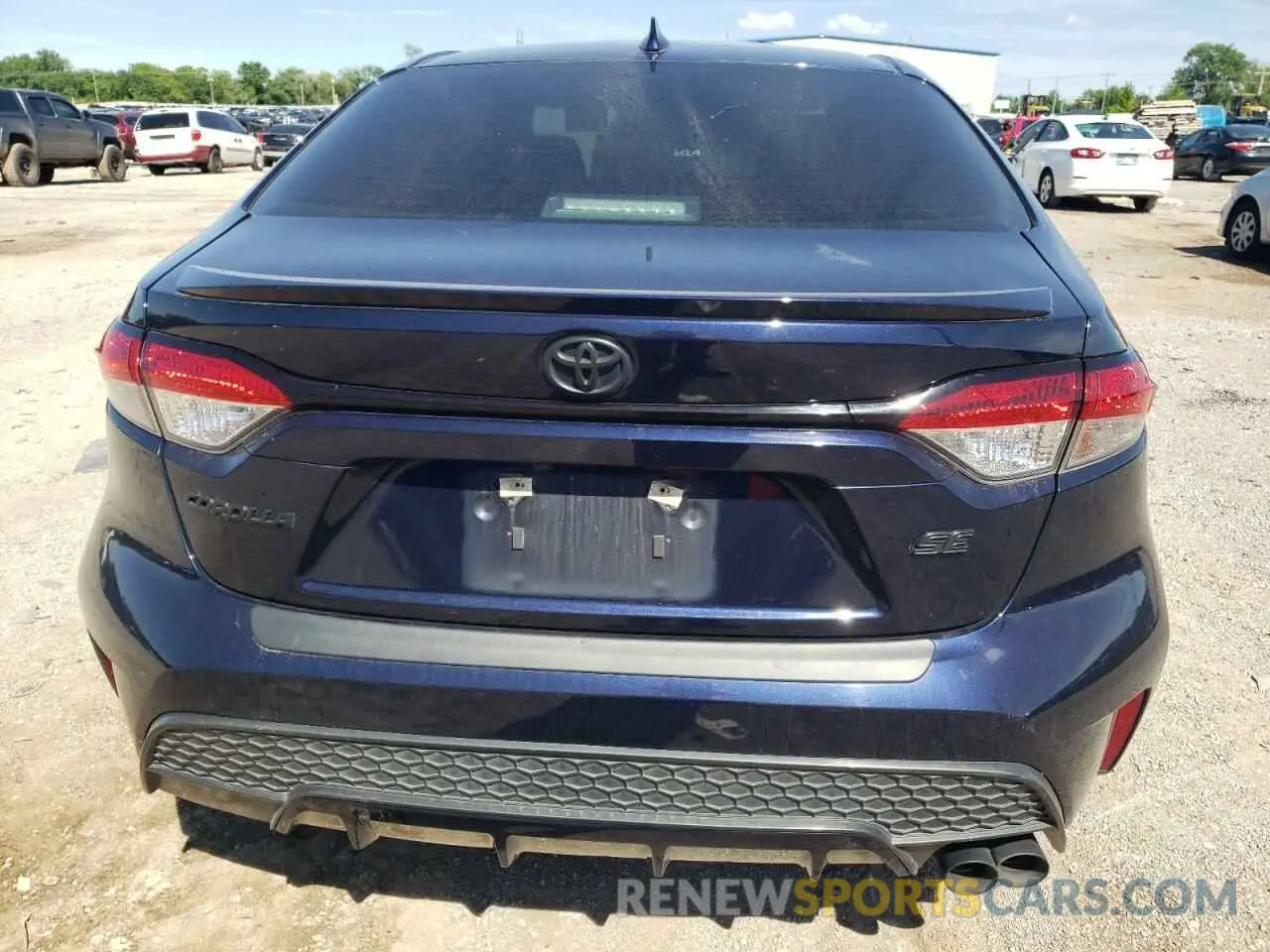 6 Photograph of a damaged car 5YFS4MCE9NP111560 TOYOTA COROLLA 2022