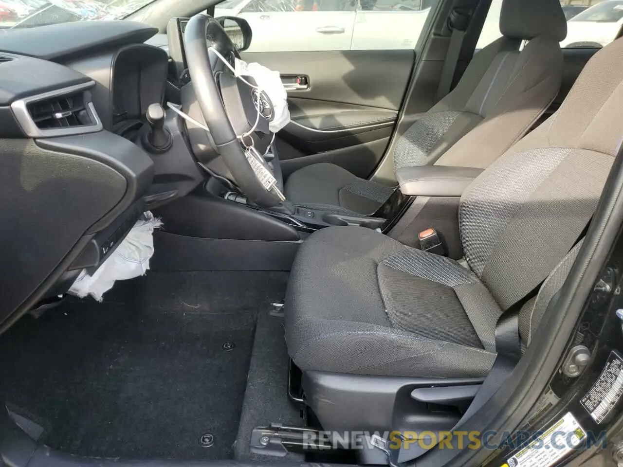 7 Photograph of a damaged car 5YFS4MCE9NP122347 TOYOTA COROLLA 2022