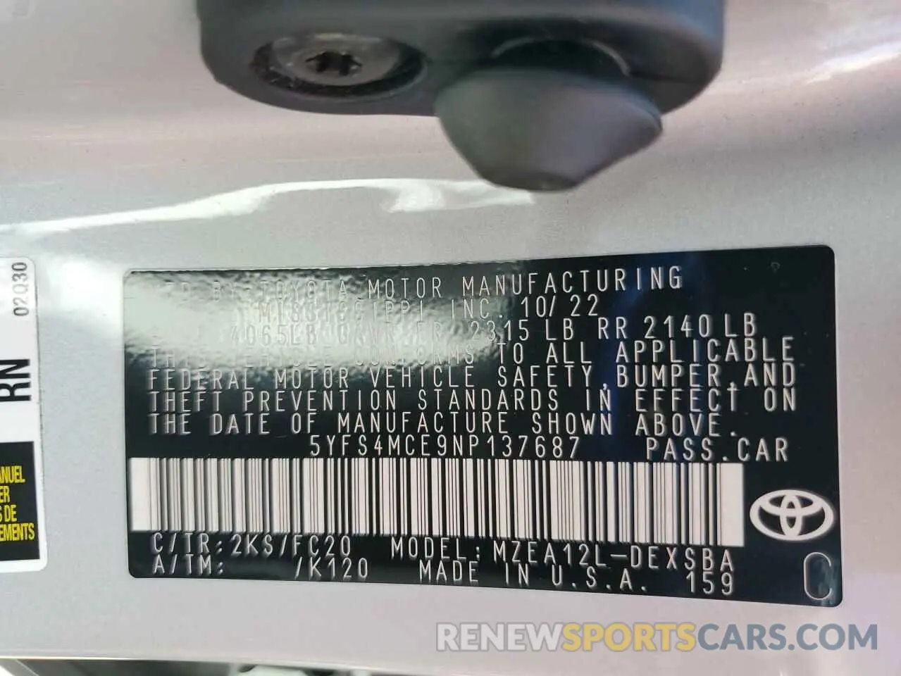 12 Photograph of a damaged car 5YFS4MCE9NP137687 TOYOTA COROLLA 2022