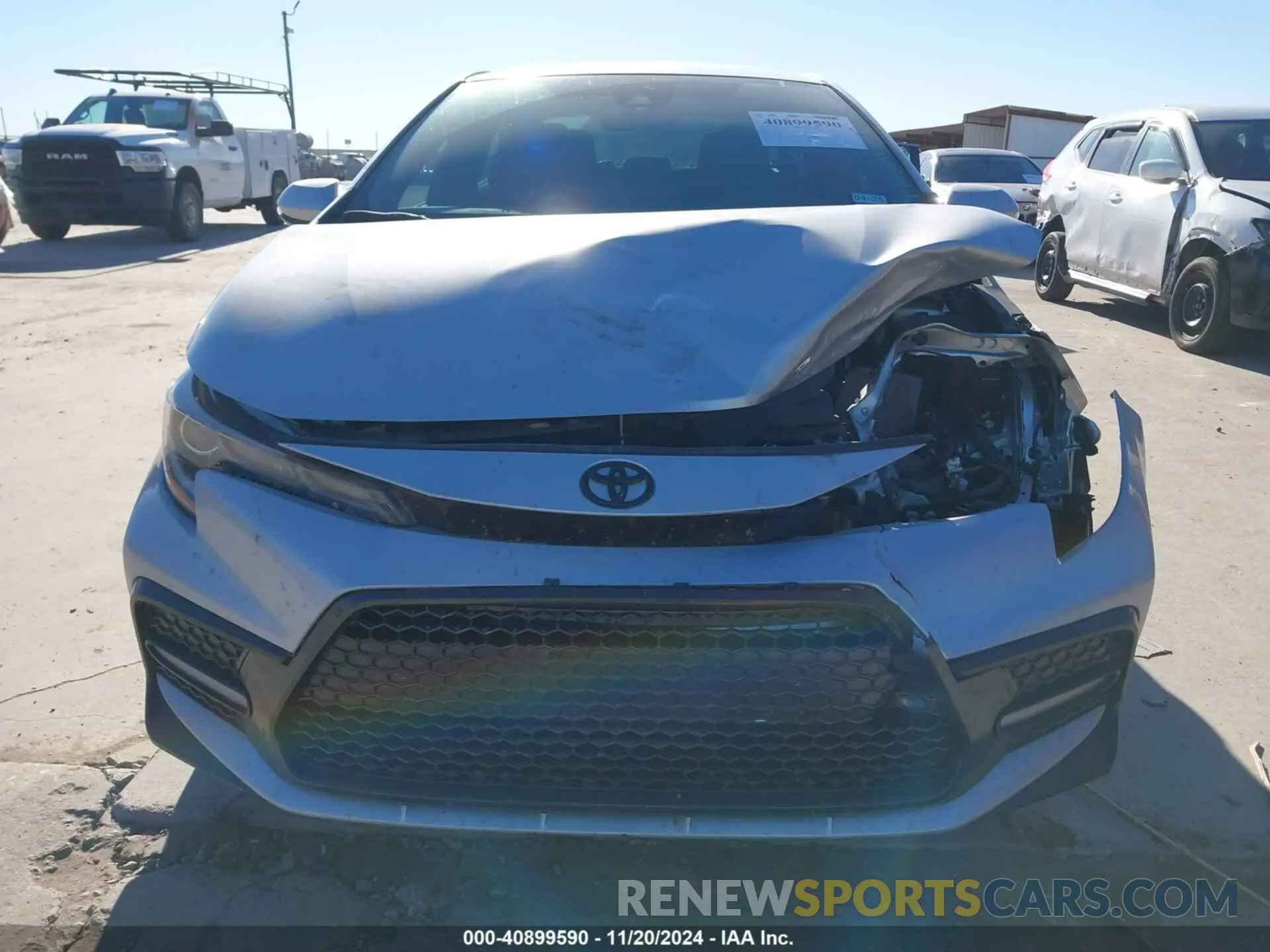 12 Photograph of a damaged car 5YFS4MCEXNP113639 TOYOTA COROLLA 2022