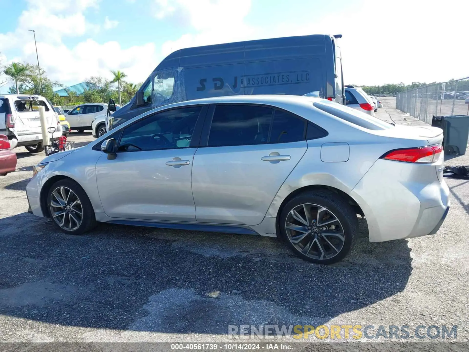 14 Photograph of a damaged car 5YFS4MCEXNP117660 TOYOTA COROLLA 2022