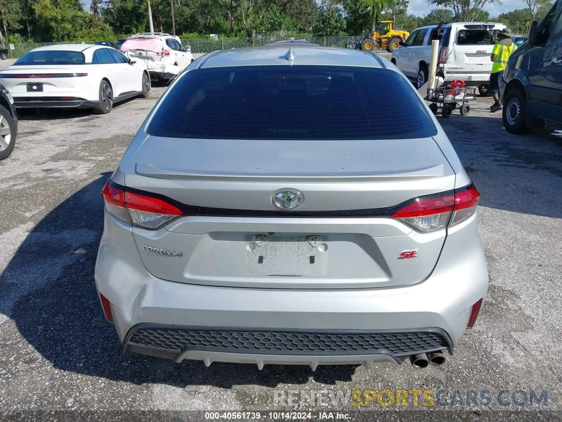 16 Photograph of a damaged car 5YFS4MCEXNP117660 TOYOTA COROLLA 2022