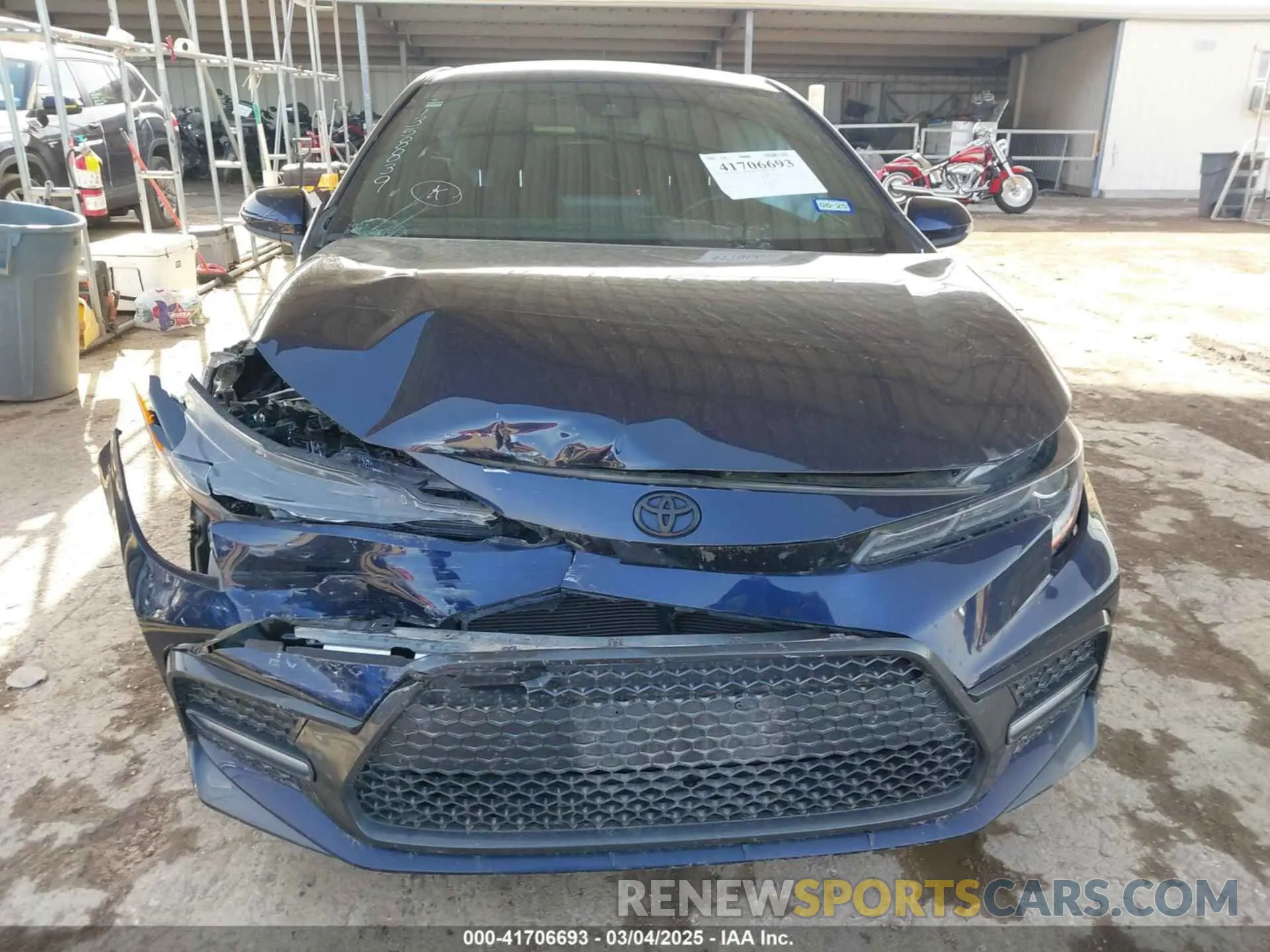 12 Photograph of a damaged car 5YFS4MCEXNP130506 TOYOTA COROLLA 2022