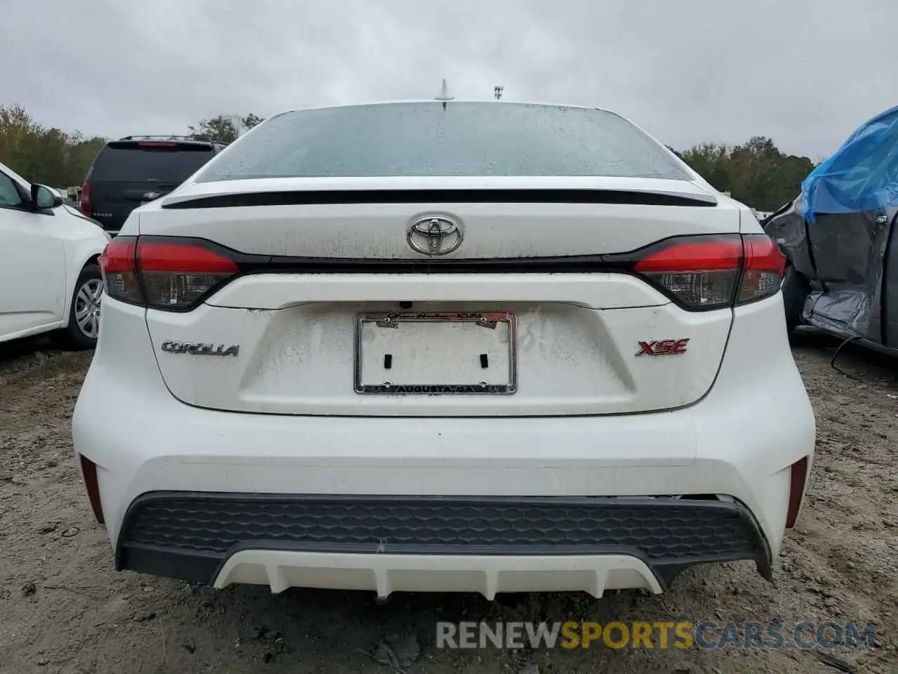 6 Photograph of a damaged car 5YFT4MCE0NP132284 TOYOTA COROLLA 2022