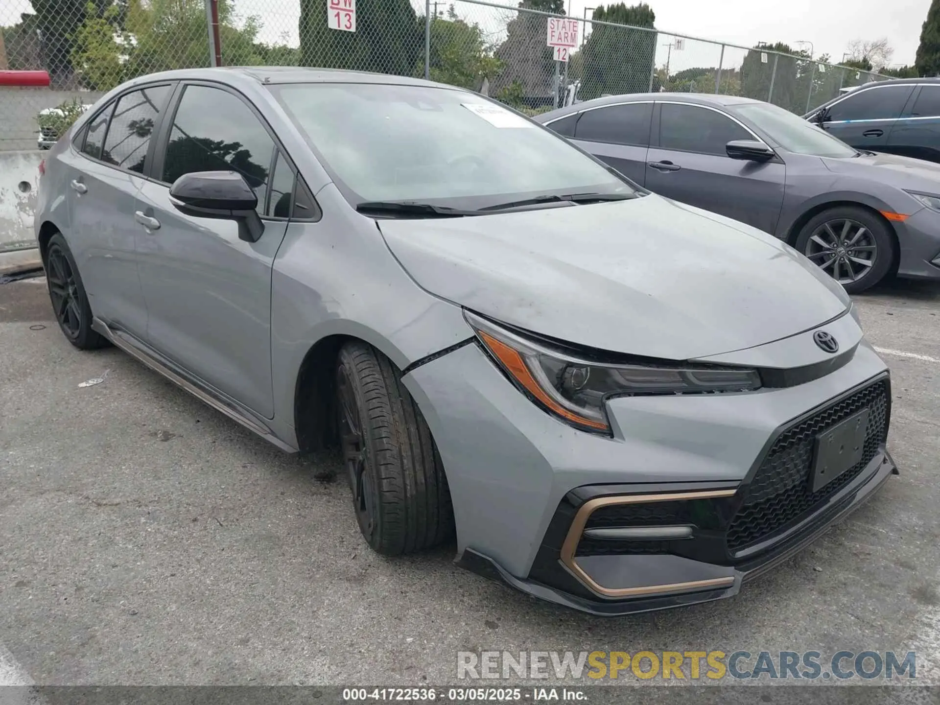 1 Photograph of a damaged car 5YFT4MCE1NP107992 TOYOTA COROLLA 2022