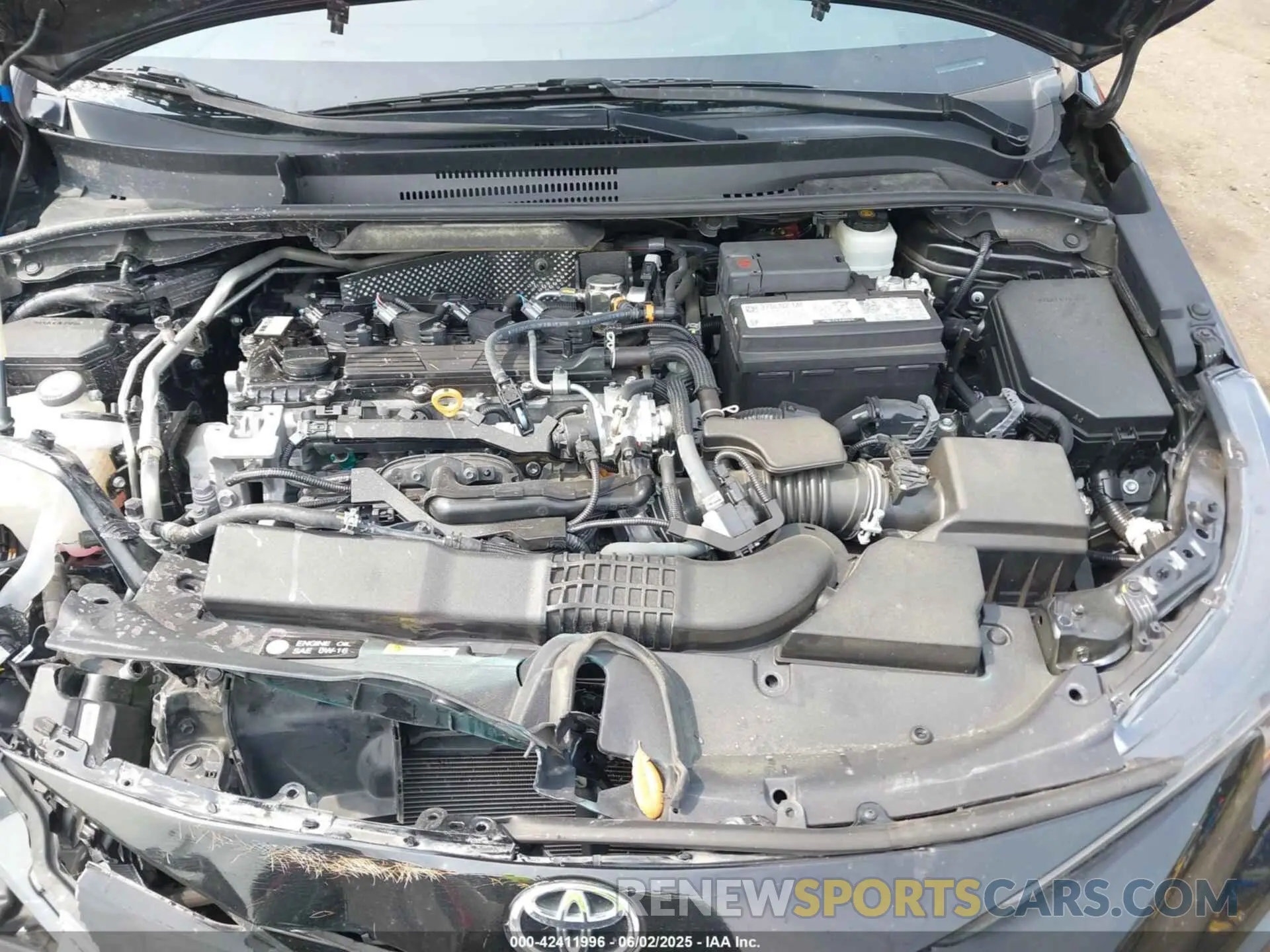 10 Photograph of a damaged car 5YFT4MCE3NP127970 TOYOTA COROLLA 2022