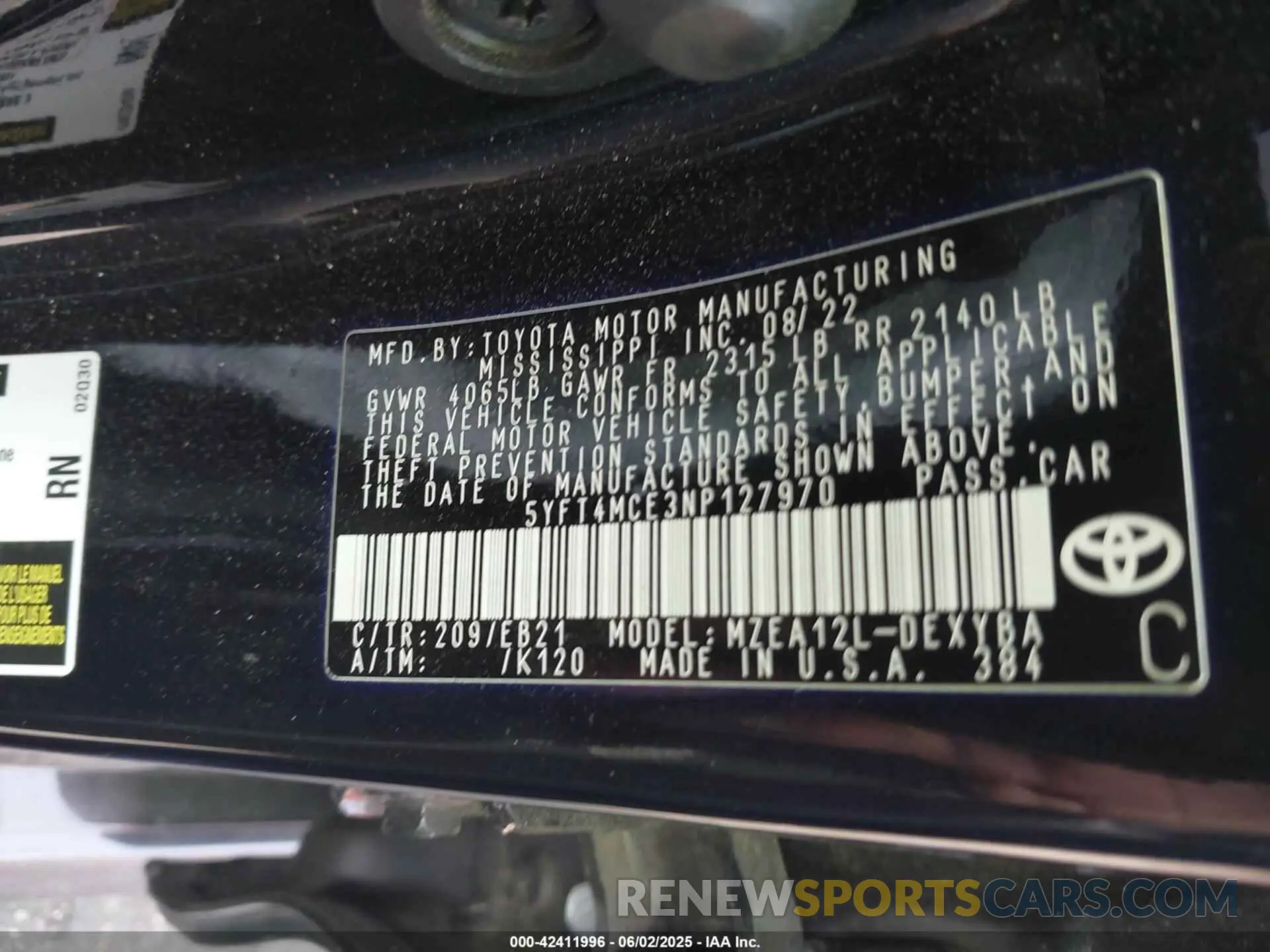 9 Photograph of a damaged car 5YFT4MCE3NP127970 TOYOTA COROLLA 2022