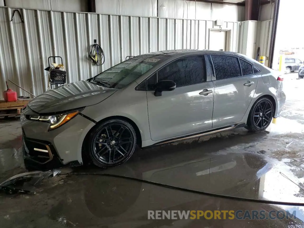 1 Photograph of a damaged car 5YFT4MCE4NP113043 TOYOTA COROLLA 2022