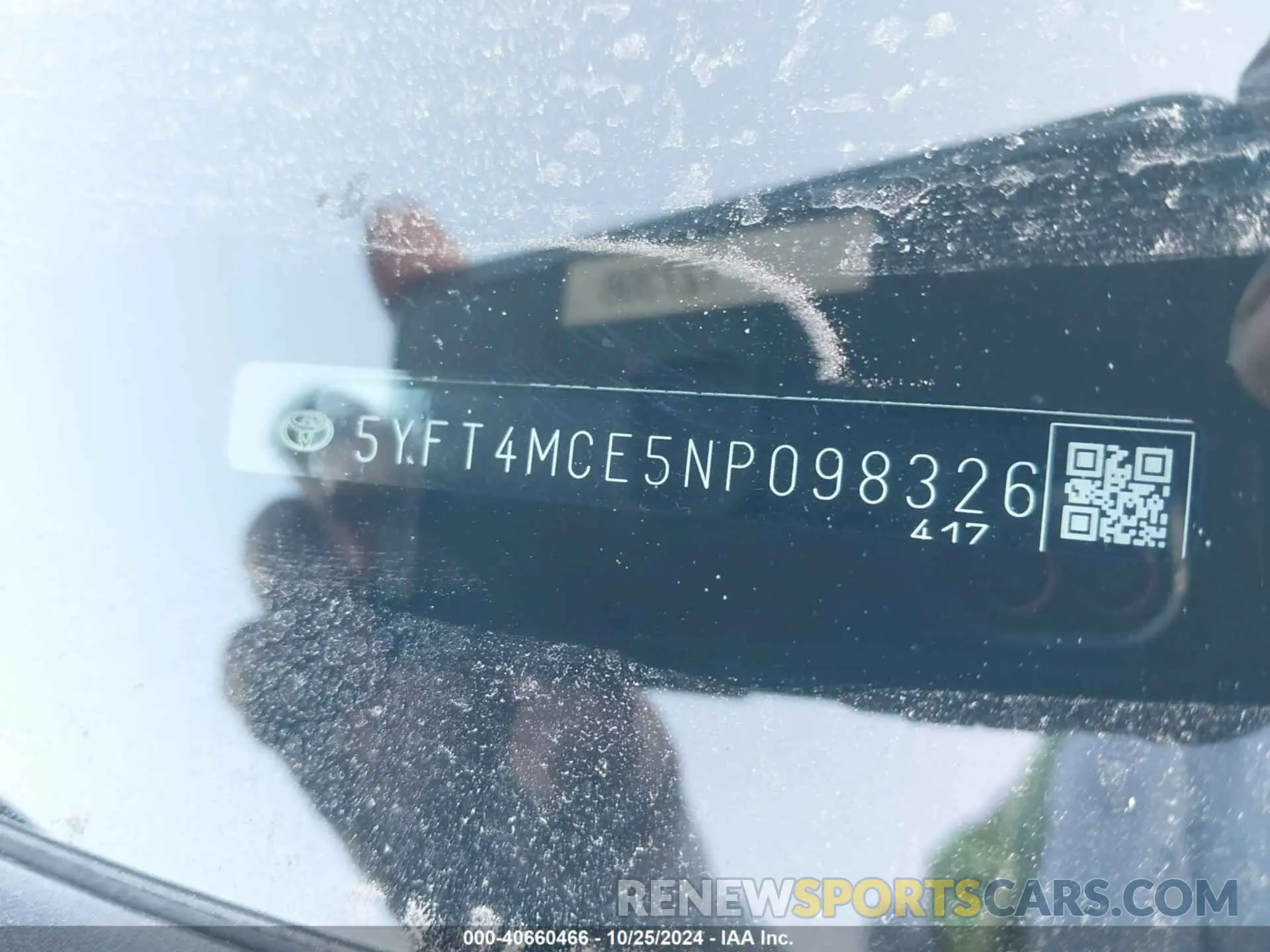 9 Photograph of a damaged car 5YFT4MCE5NP098326 TOYOTA COROLLA 2022
