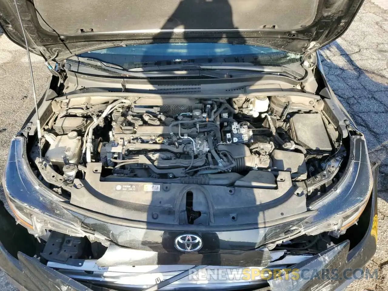 11 Photograph of a damaged car 5YFT4MCE5NP128781 TOYOTA COROLLA 2022