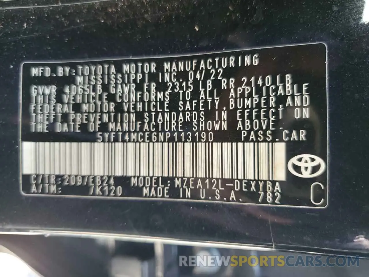 13 Photograph of a damaged car 5YFT4MCE6NP113190 TOYOTA COROLLA 2022
