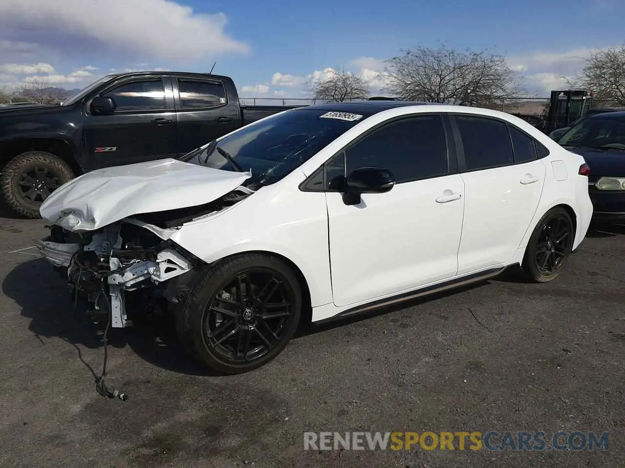 1 Photograph of a damaged car 5YFT4MCE6NP126697 TOYOTA COROLLA 2022