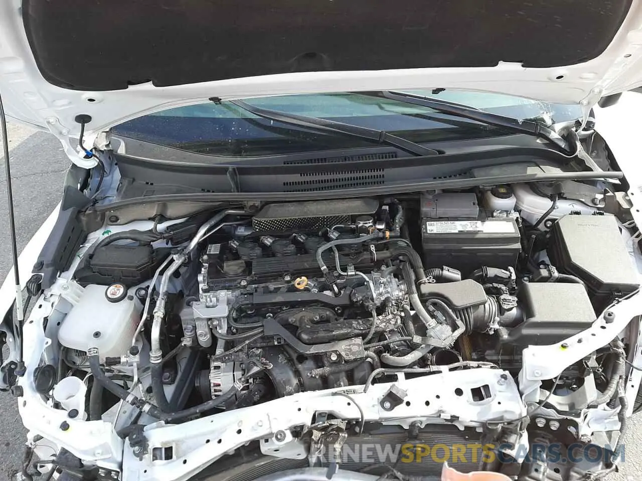 11 Photograph of a damaged car 5YFT4MCE6NP126697 TOYOTA COROLLA 2022