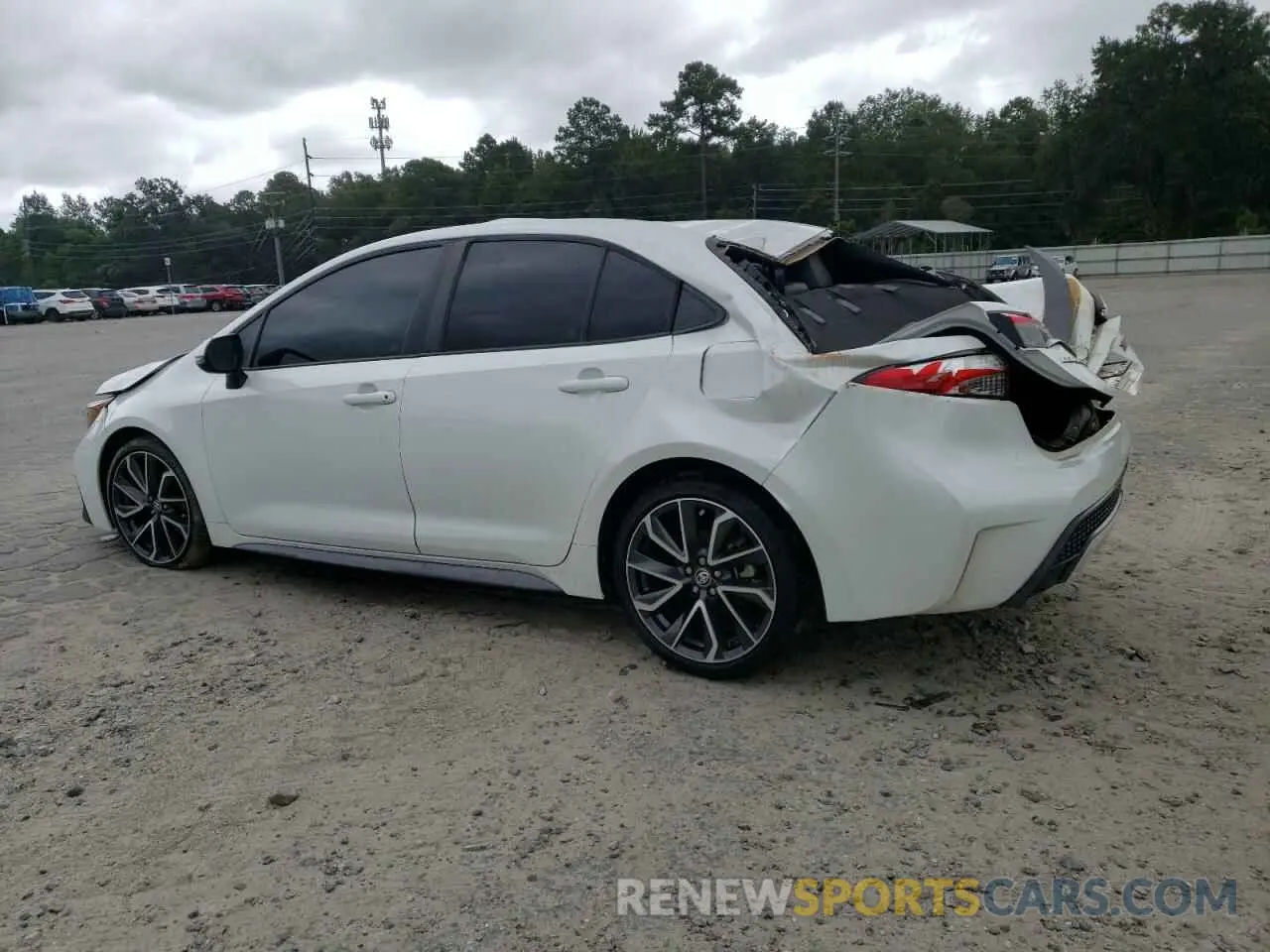 2 Photograph of a damaged car 5YFT4MCE9NP131036 TOYOTA COROLLA 2022