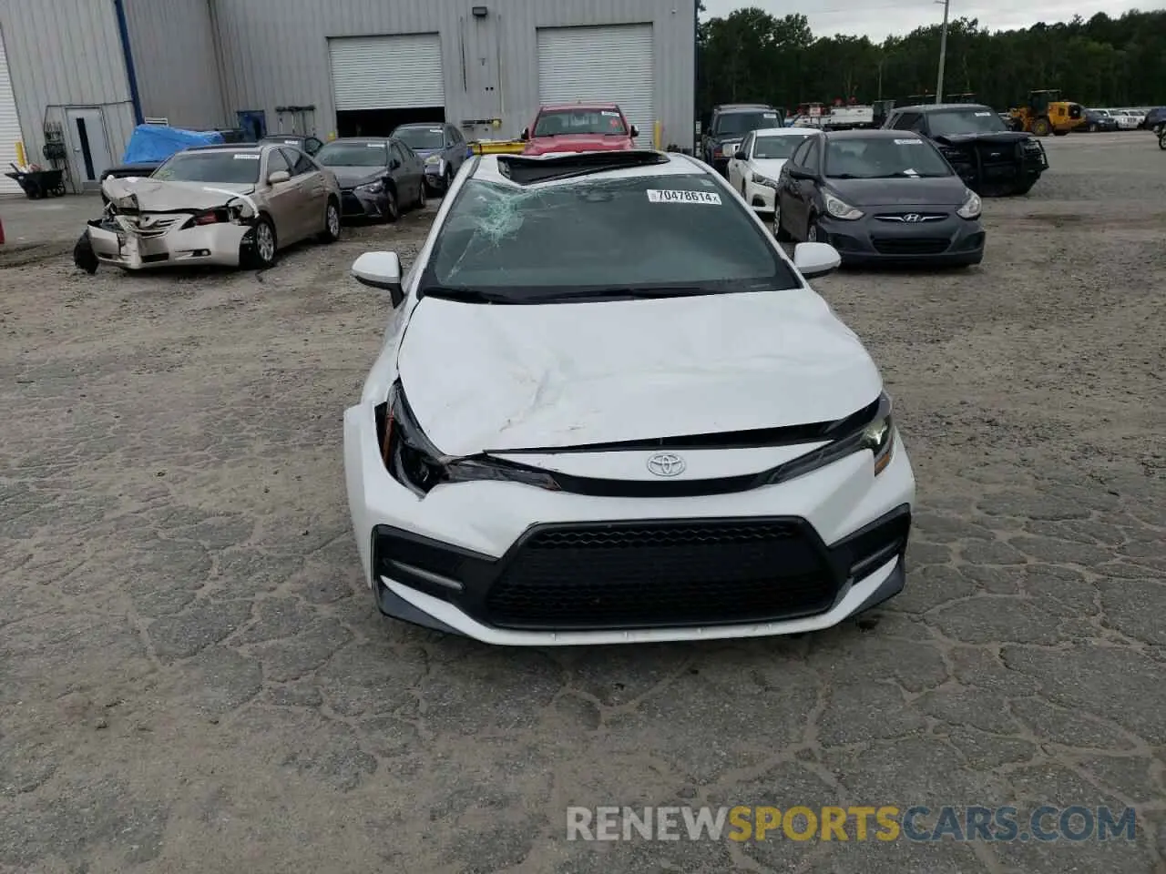 5 Photograph of a damaged car 5YFT4MCE9NP131036 TOYOTA COROLLA 2022