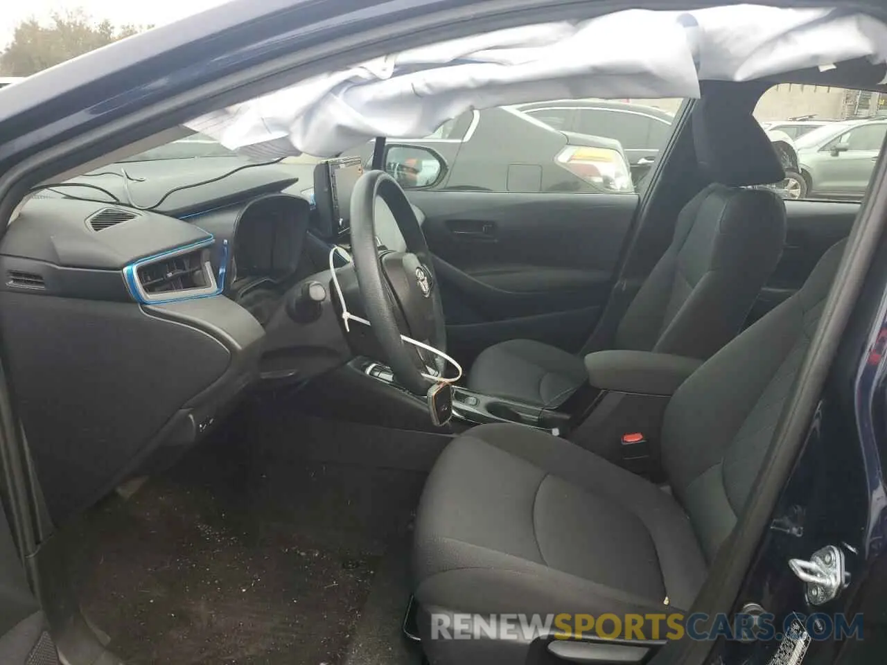 7 Photograph of a damaged car 5YFVPMAE2NP297482 TOYOTA COROLLA 2022