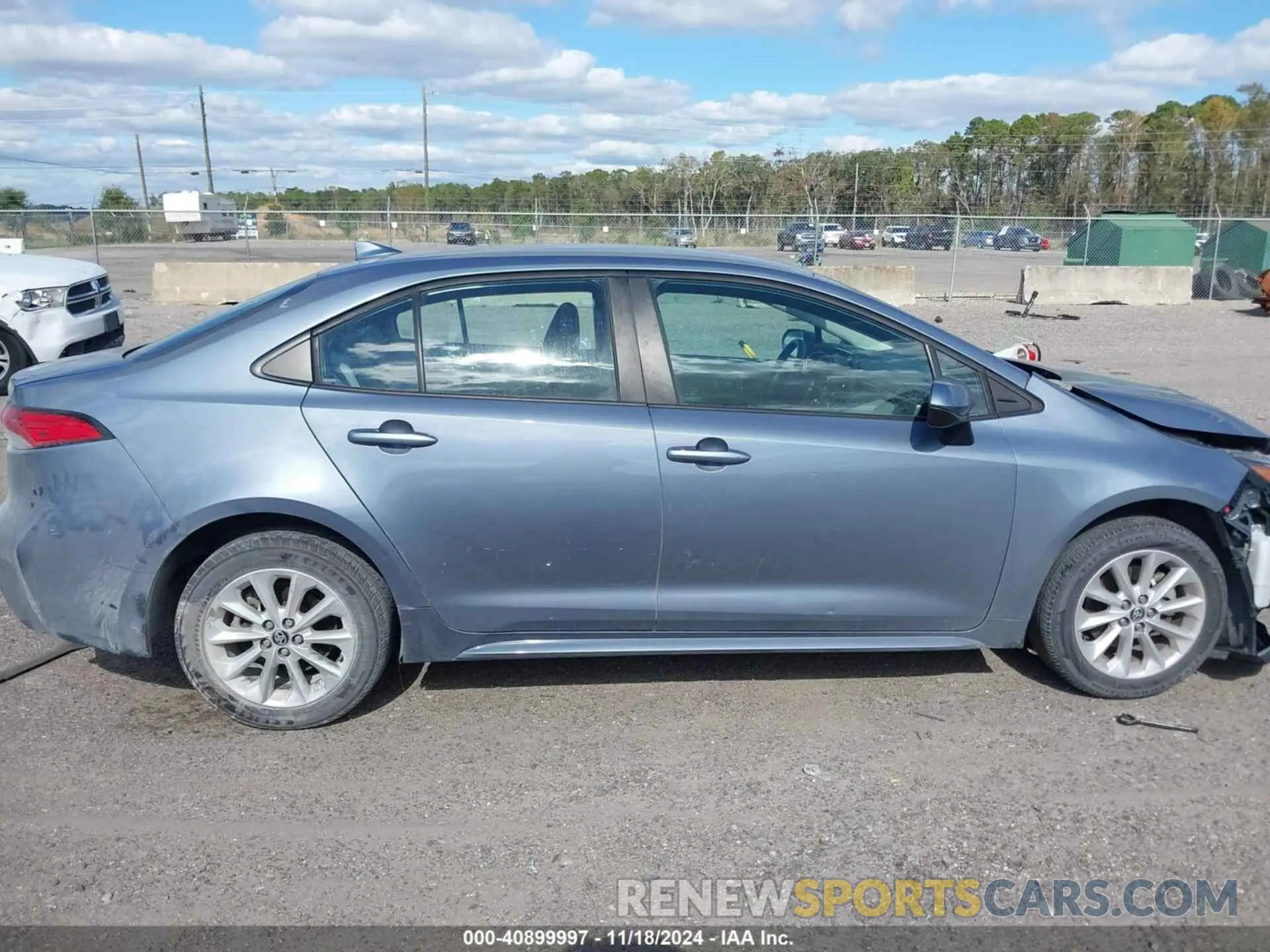 12 Photograph of a damaged car 5YFVPMAE2NP323188 TOYOTA COROLLA 2022