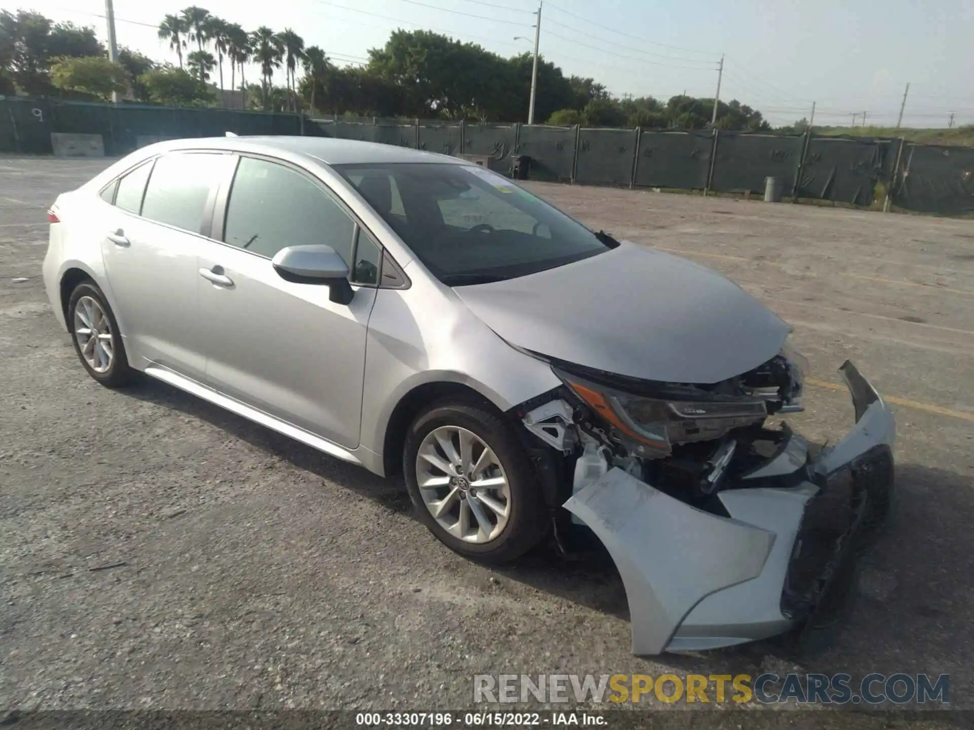 1 Photograph of a damaged car 5YFVPMAE3NP307548 TOYOTA COROLLA 2022