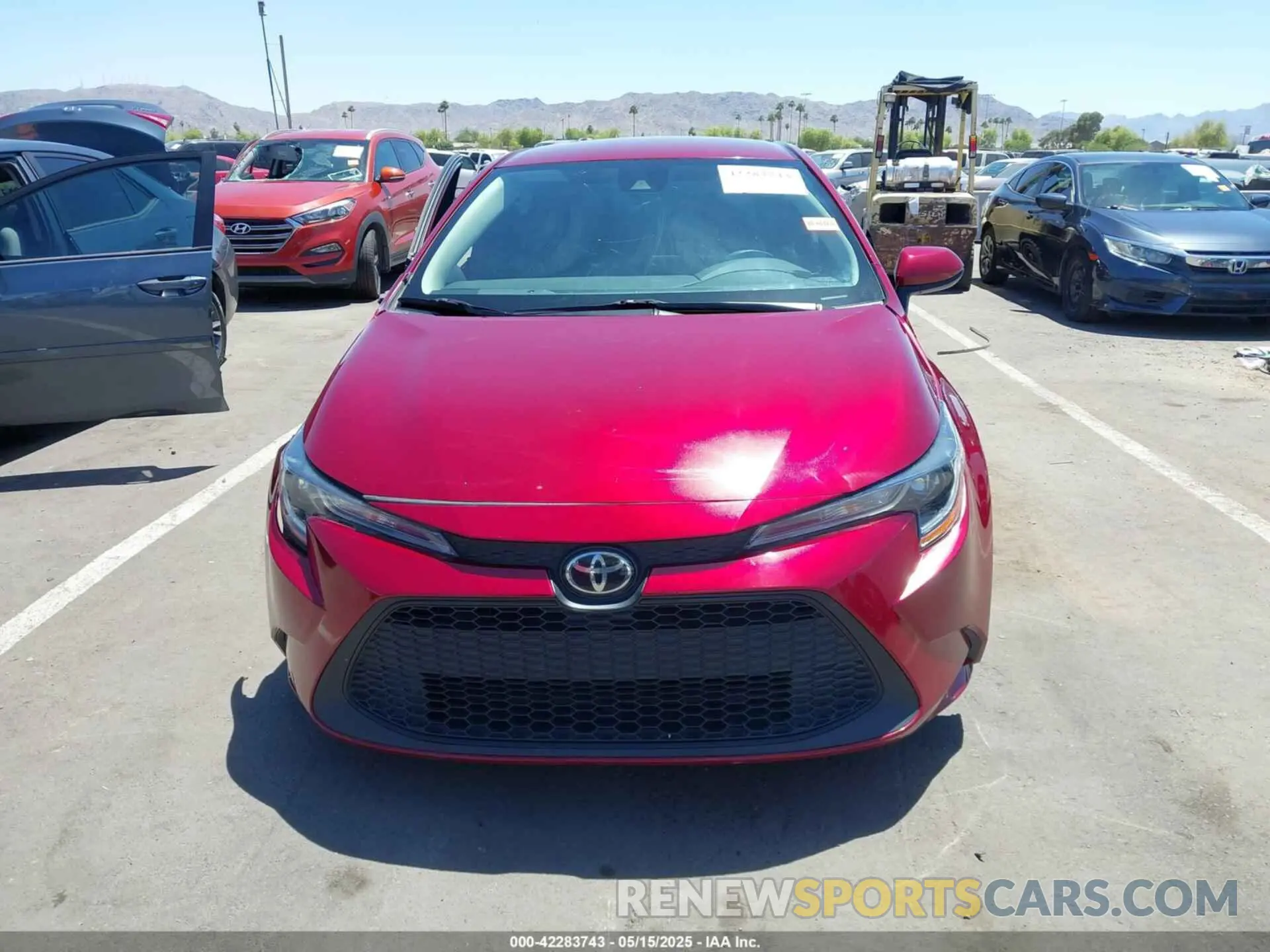 12 Photograph of a damaged car 5YFVPMAE4NP363708 TOYOTA COROLLA 2022