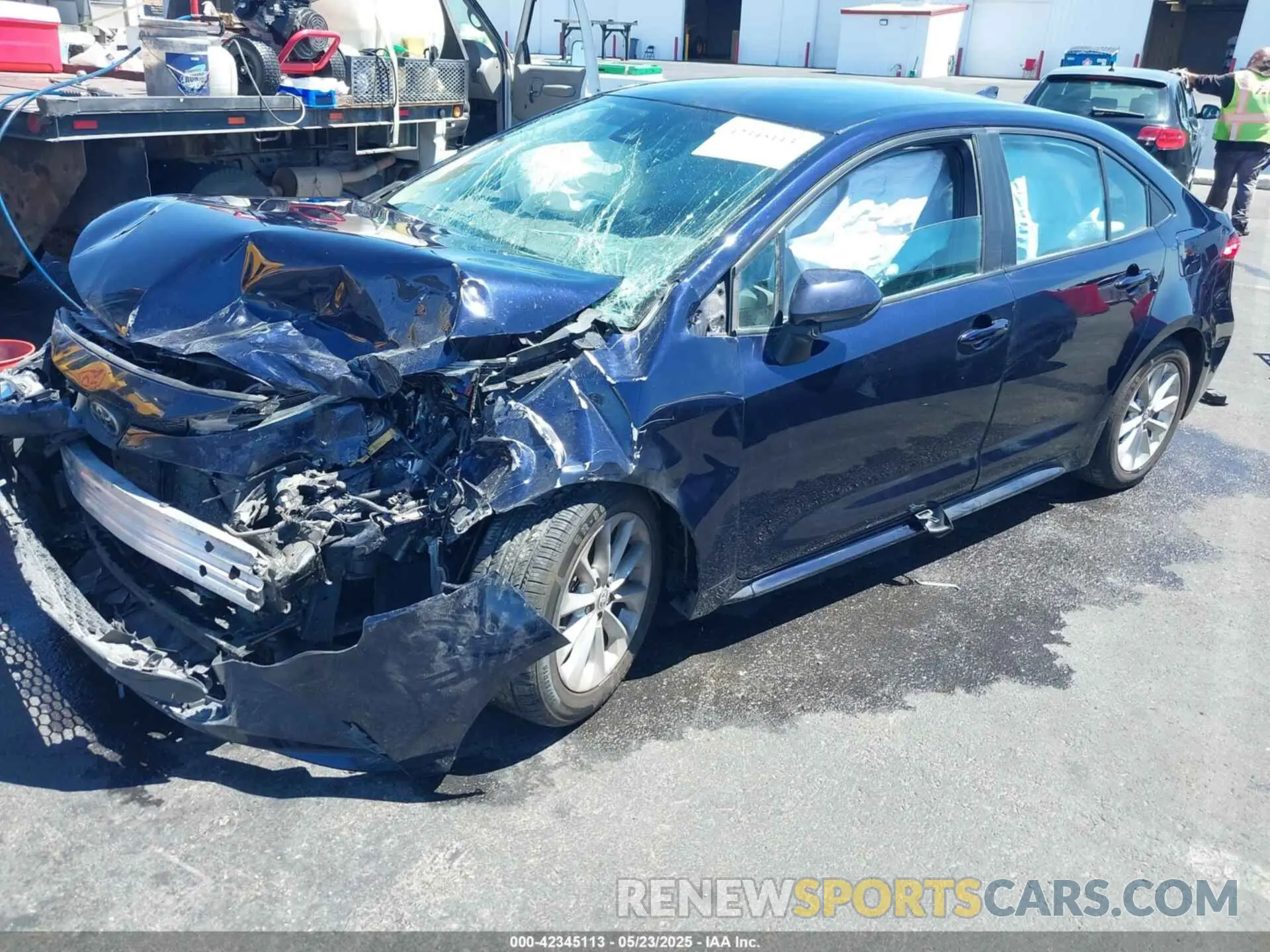2 Photograph of a damaged car 5YFVPMAE5NP291871 TOYOTA COROLLA 2022