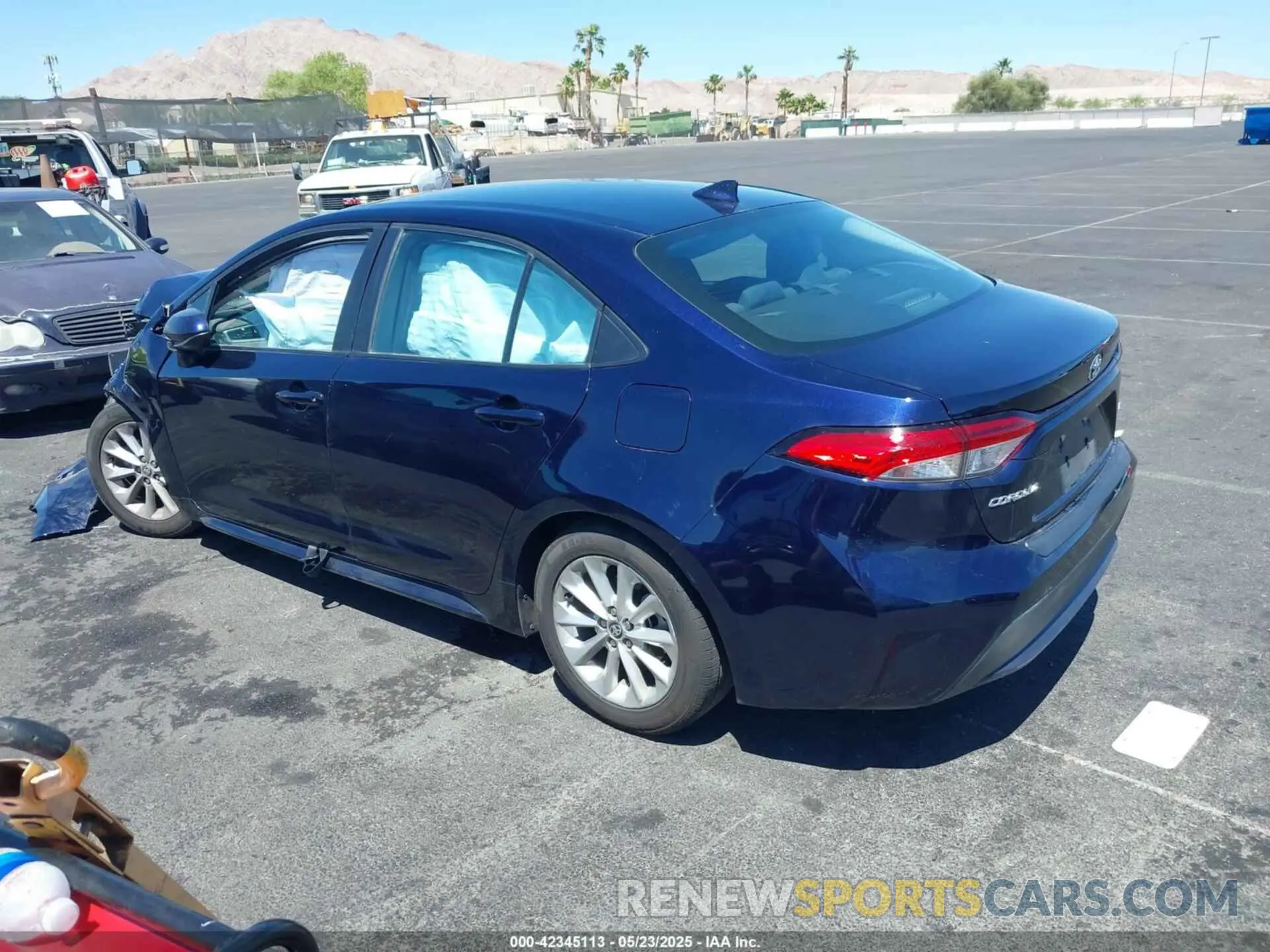 3 Photograph of a damaged car 5YFVPMAE5NP291871 TOYOTA COROLLA 2022
