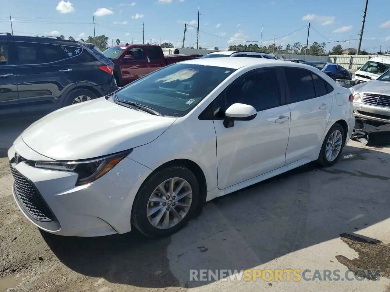 1 Photograph of a damaged car 5YFVPMAE6NP309858 TOYOTA COROLLA 2022