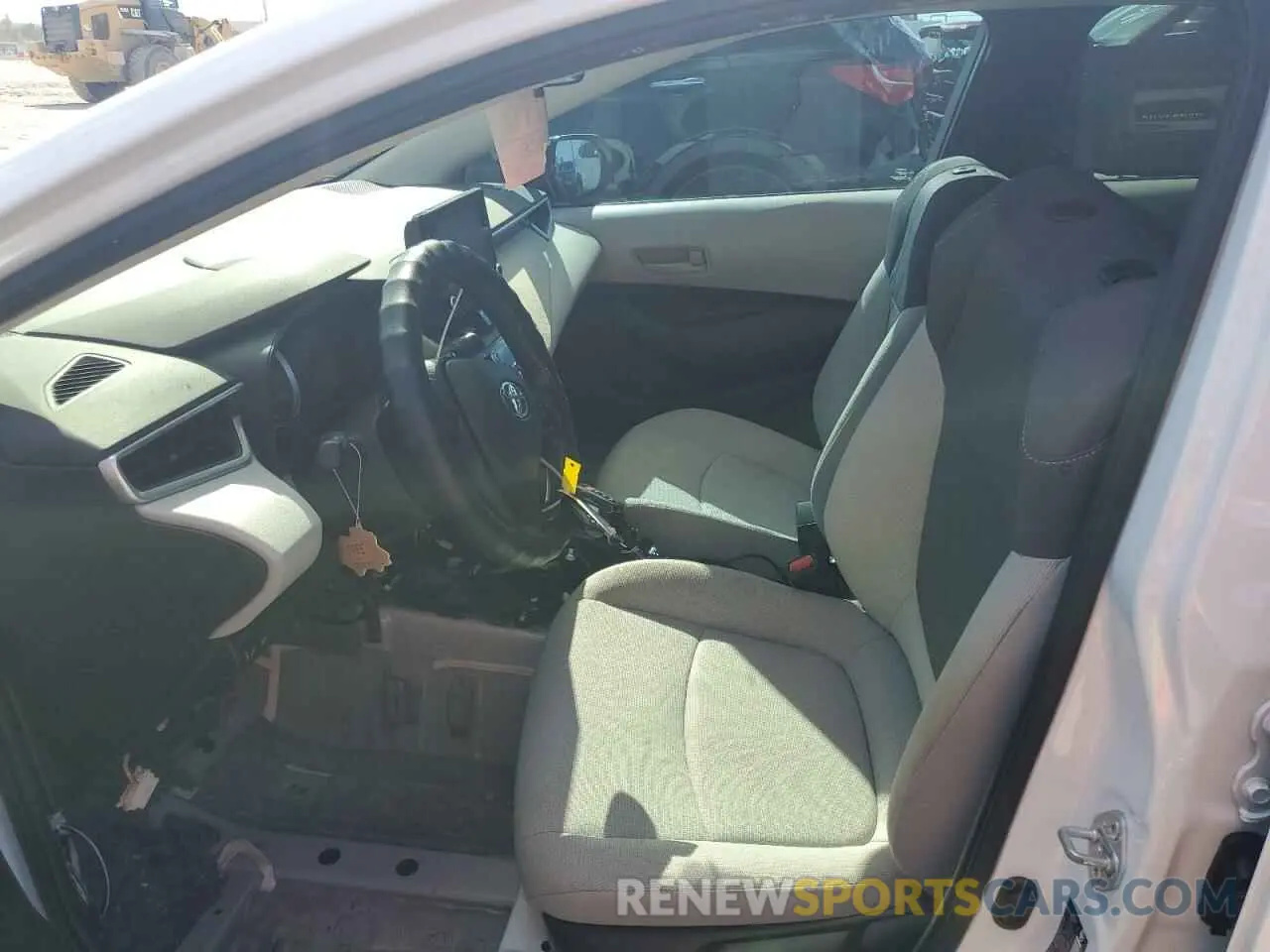 7 Photograph of a damaged car 5YFVPMAE6NP309858 TOYOTA COROLLA 2022