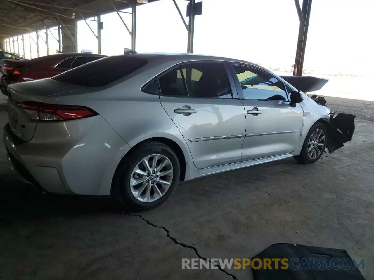 3 Photograph of a damaged car 5YFVPMAE7NP300859 TOYOTA COROLLA 2022