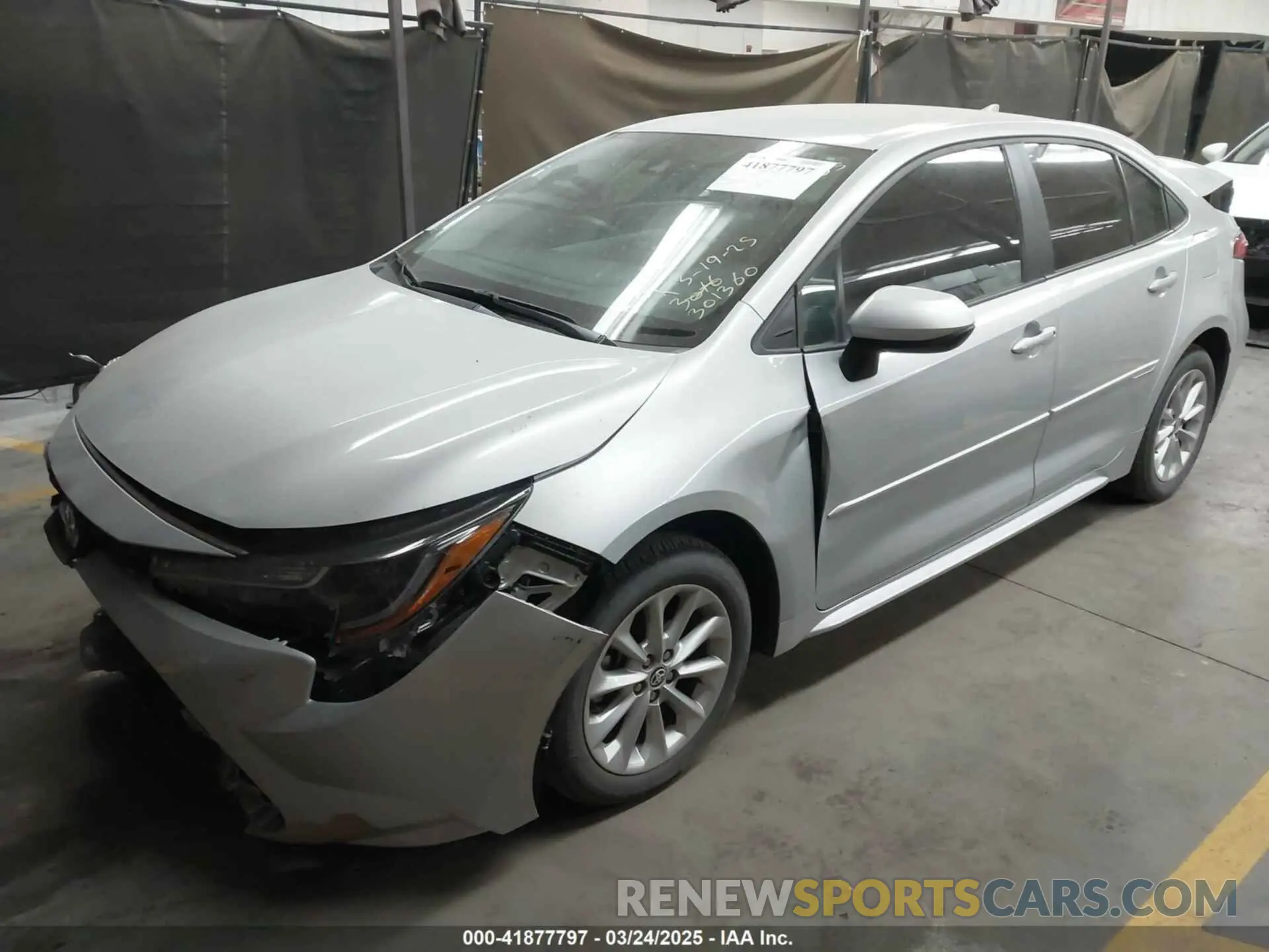 2 Photograph of a damaged car 5YFVPMAEXNP301360 TOYOTA COROLLA 2022