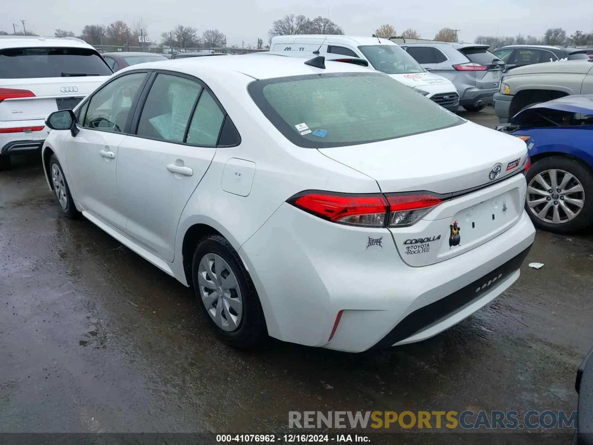 3 Photograph of a damaged car JTDDPMAEXN3026710 TOYOTA COROLLA 2022