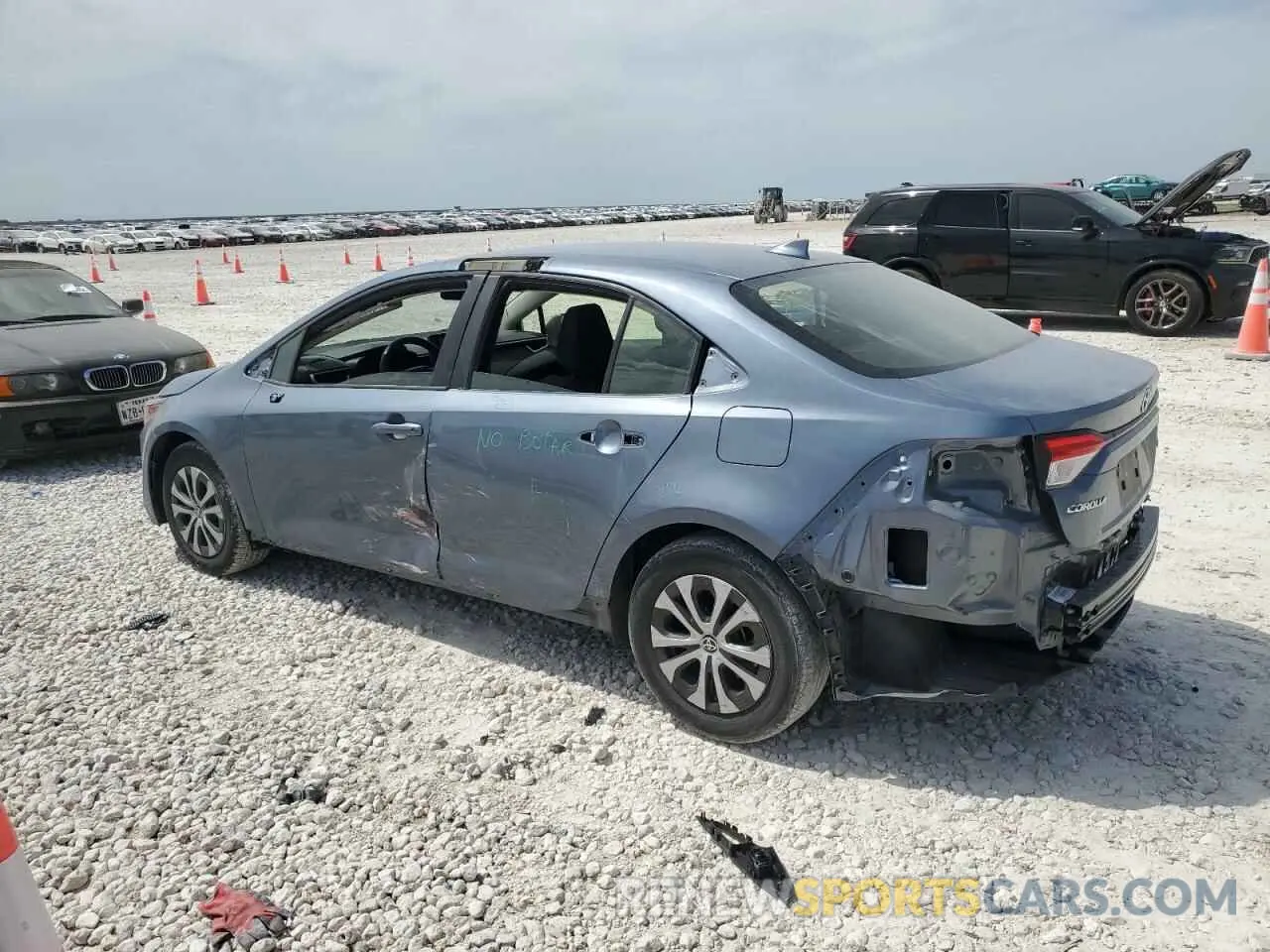 2 Photograph of a damaged car JTDEAMDE0N3008380 TOYOTA COROLLA 2022