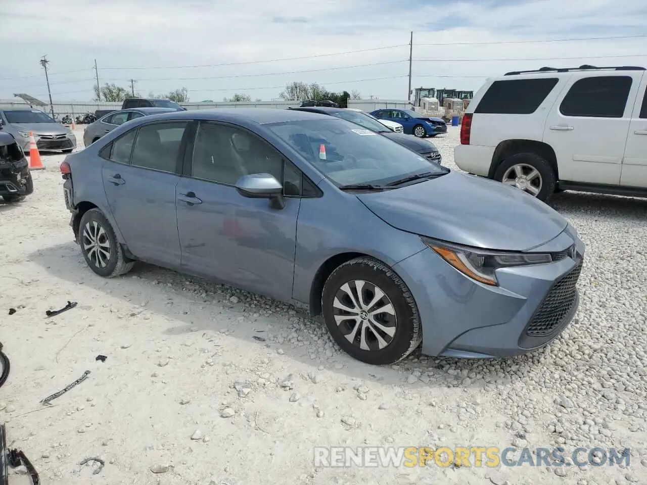 4 Photograph of a damaged car JTDEAMDE0N3008380 TOYOTA COROLLA 2022